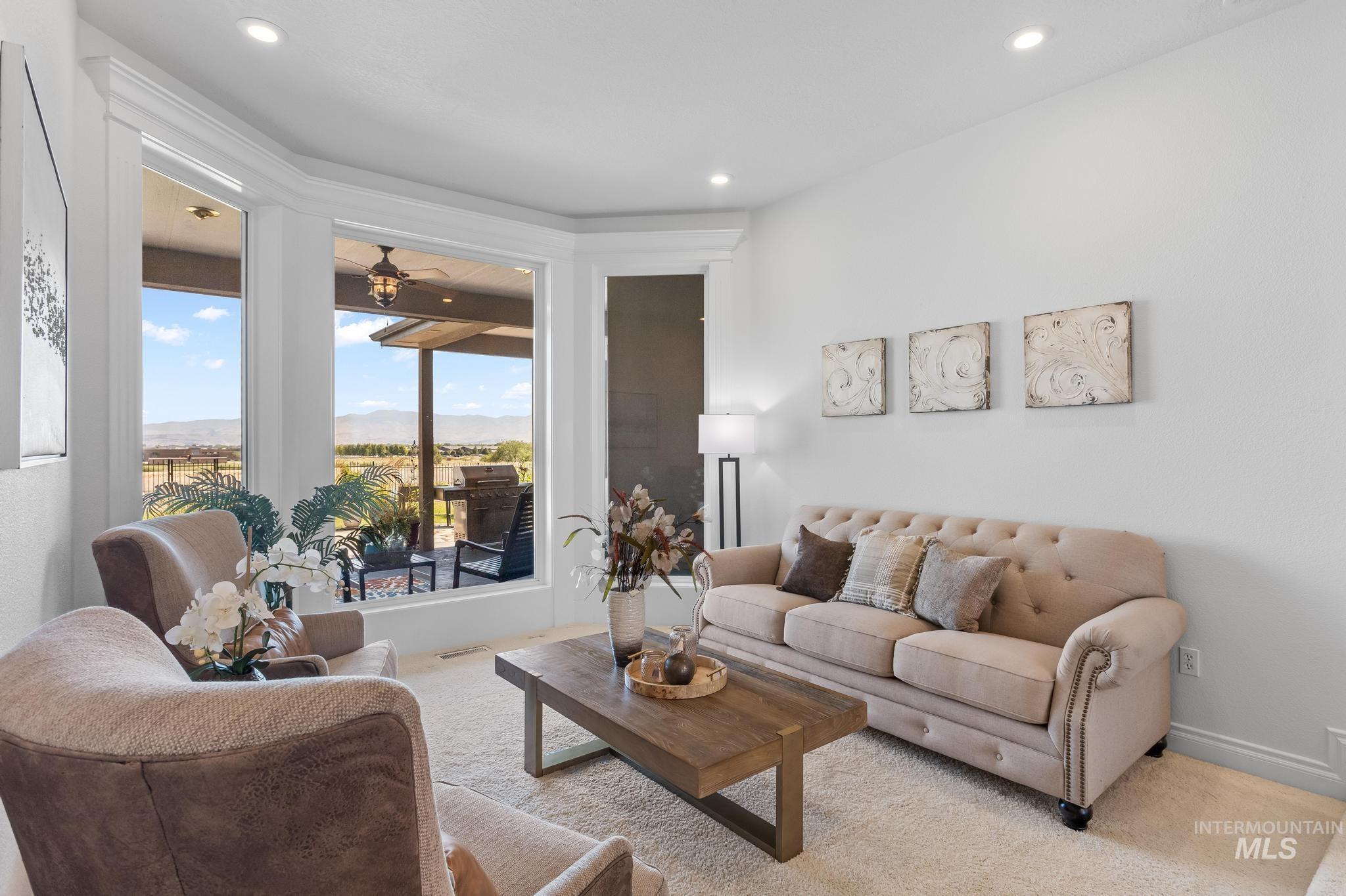 8582 W Thunder Mountain Dr.