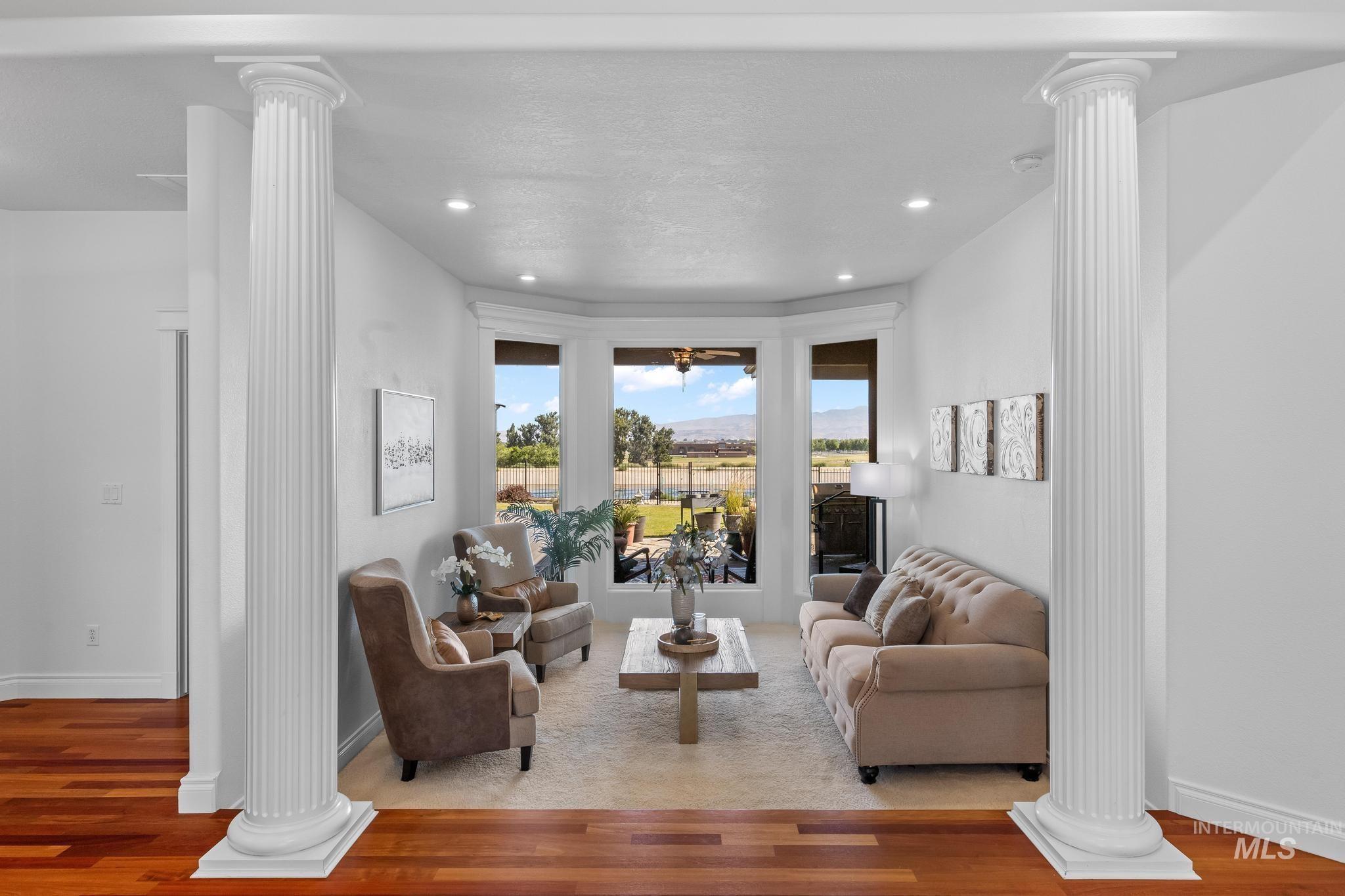 8582 W Thunder Mountain Dr.