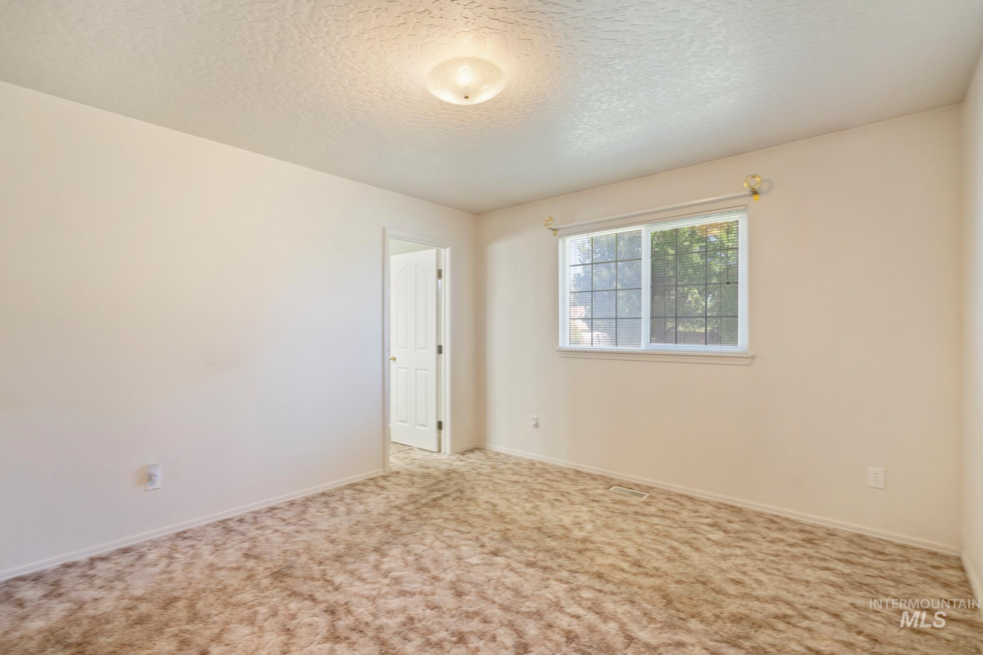 12523 W Rutherford Ct