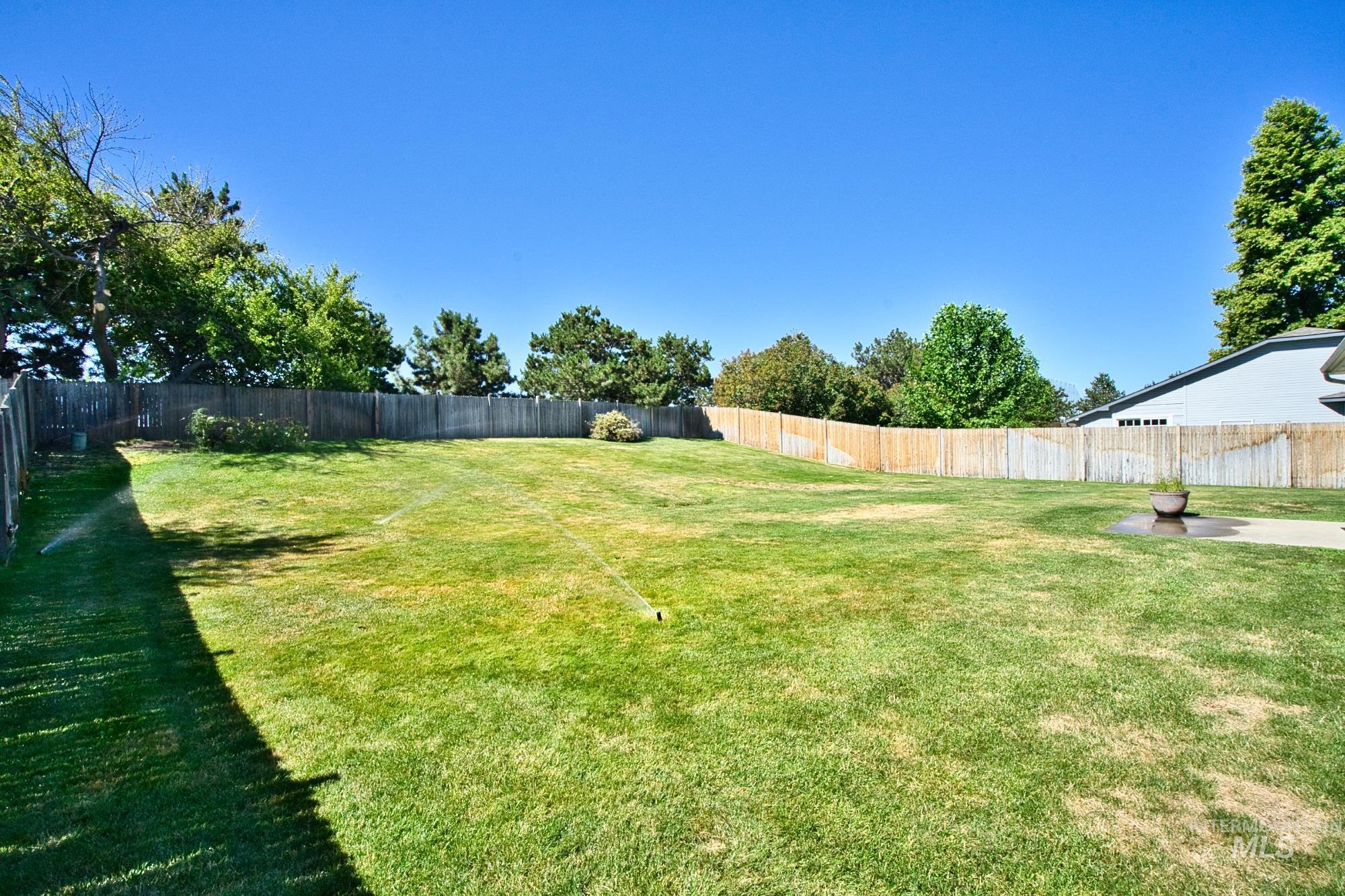 12523 W Rutherford Ct