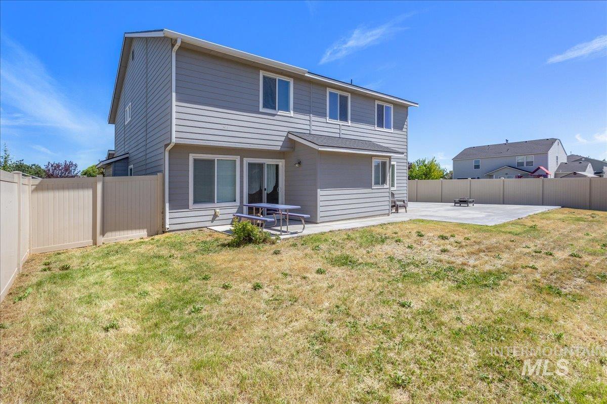 2207 W Neilscott Dr
