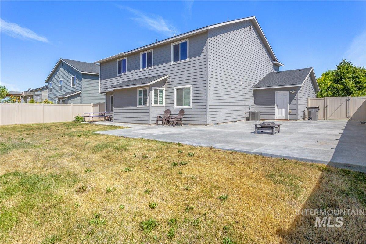2207 W Neilscott Dr