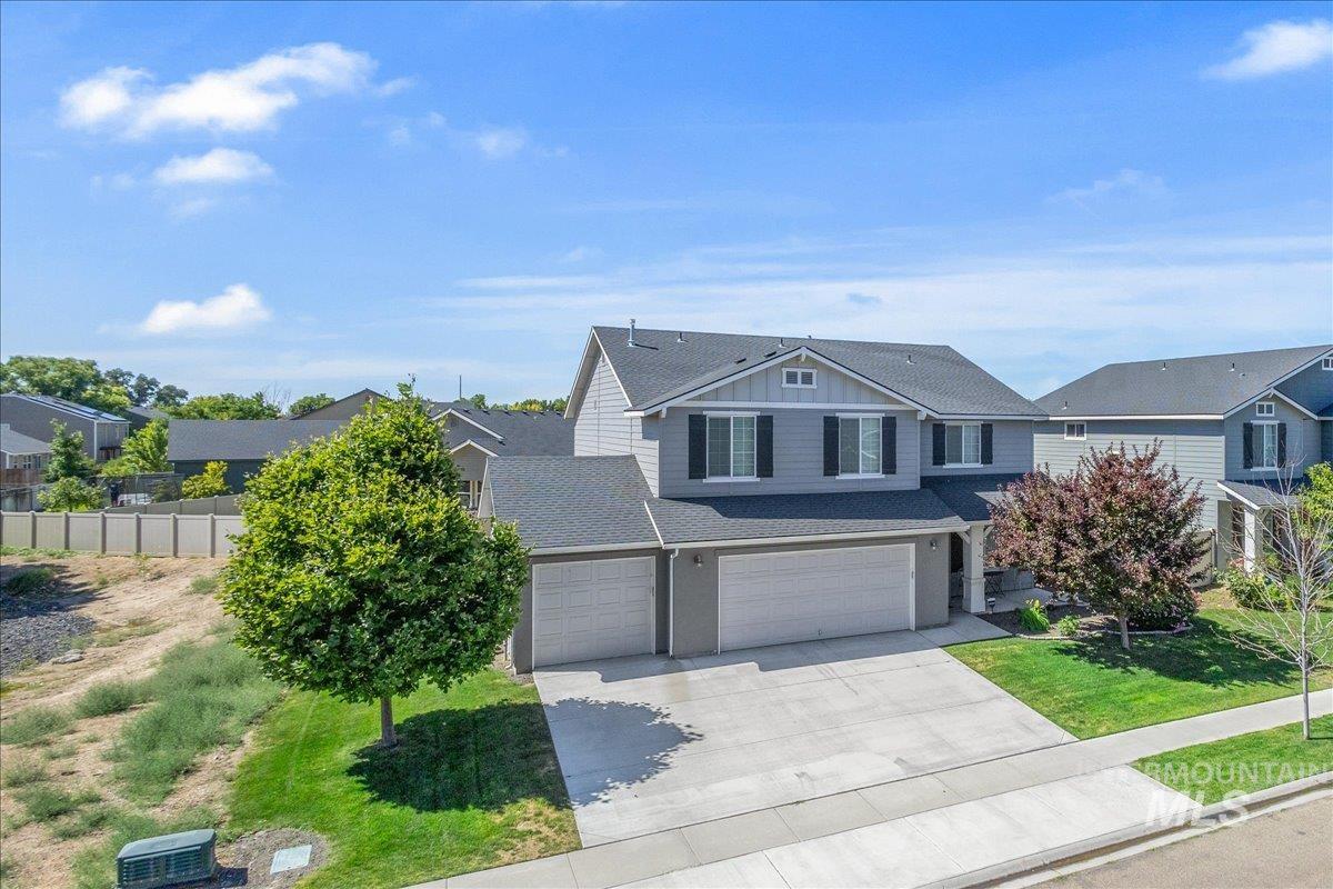 2207 W Neilscott Dr