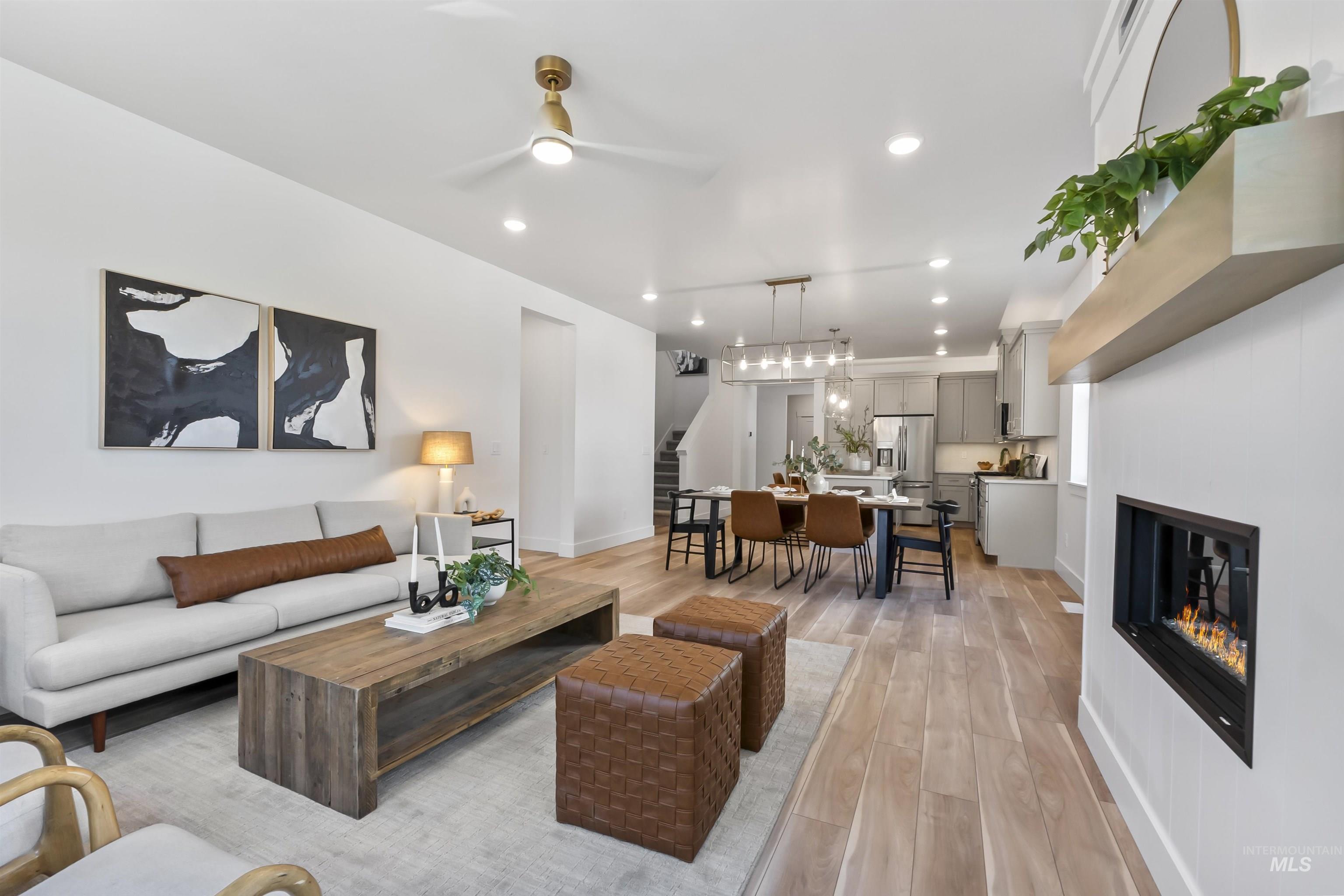 12667 W Rosetta Drive