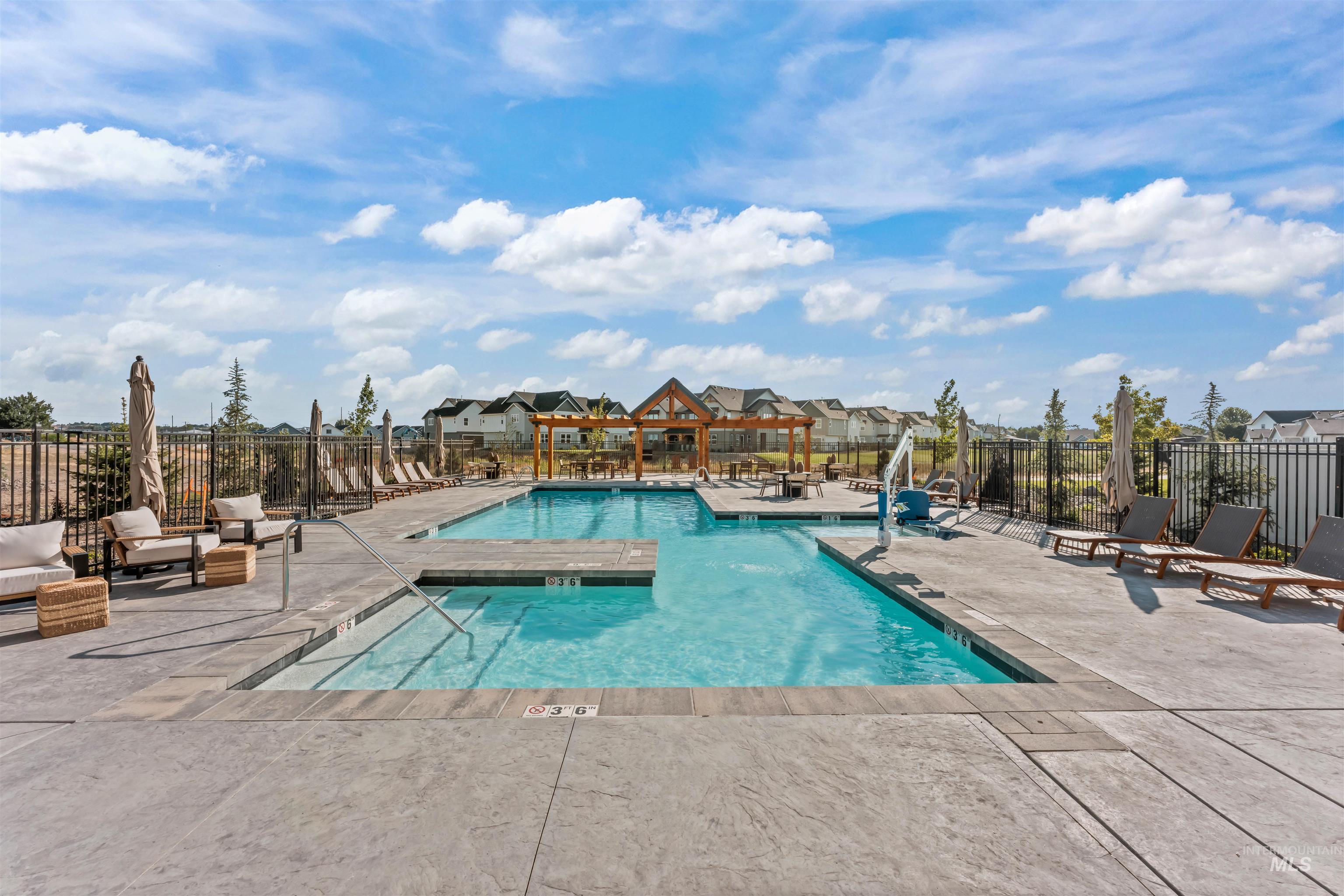 12667 W Rosetta Drive