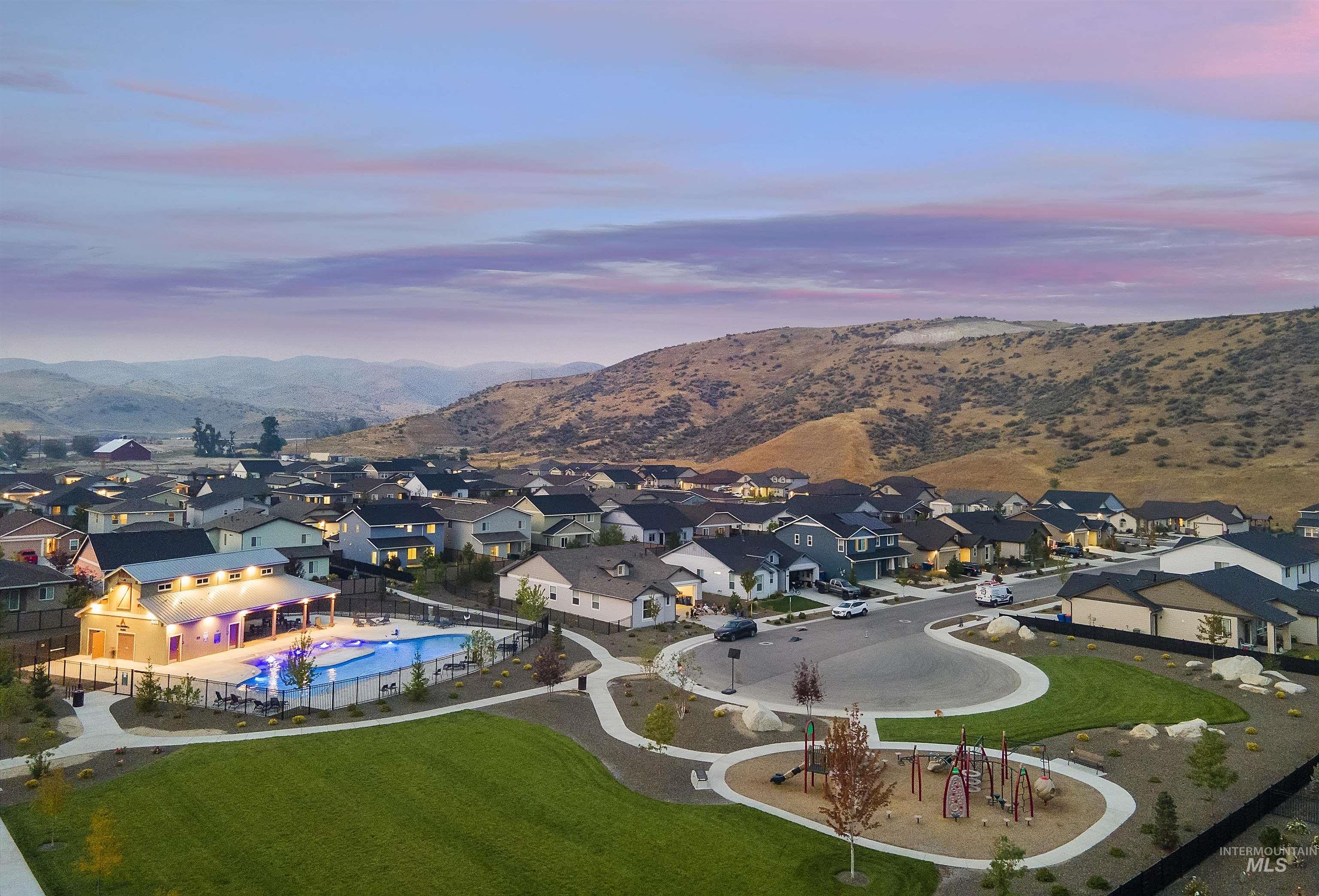 17943 N Burnt Car Pl