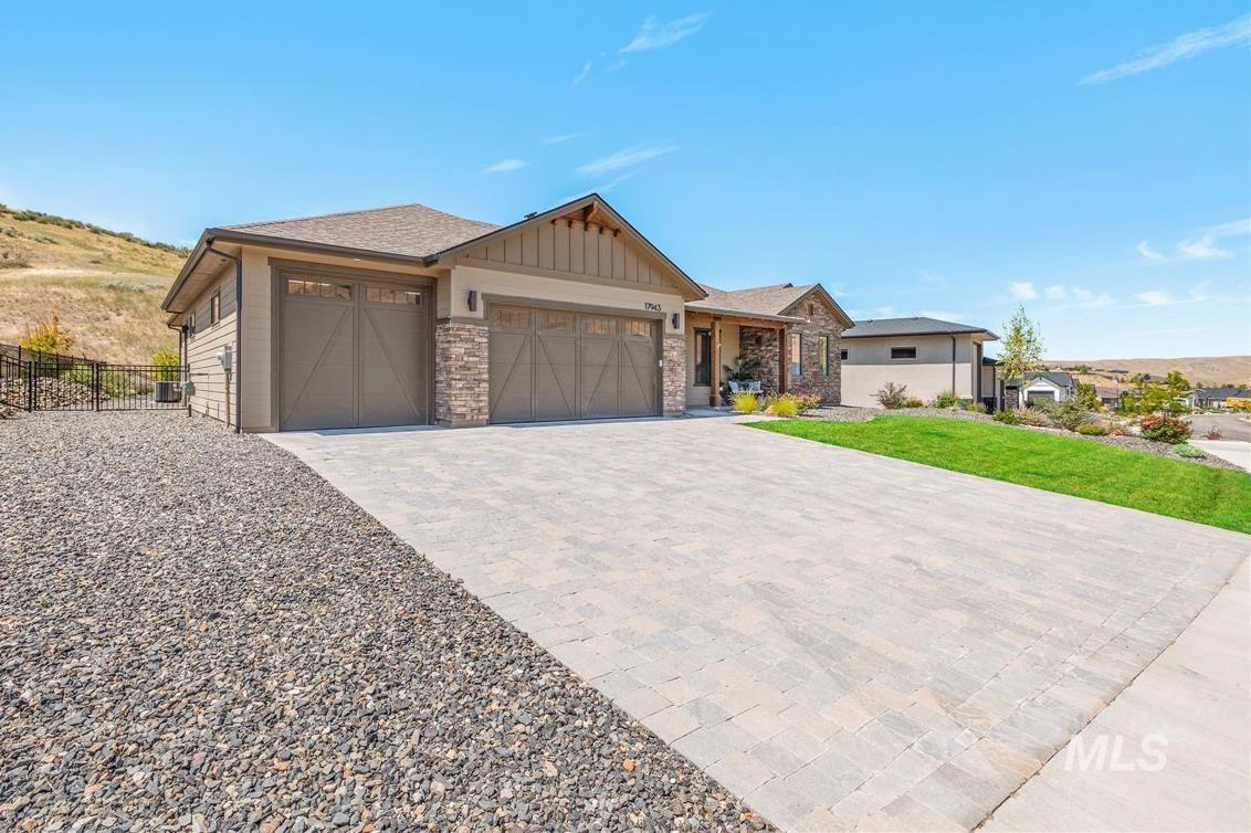 17943 N Burnt Car Pl