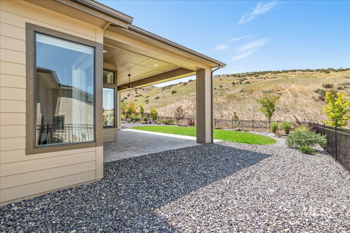 17943 N Burnt Car Pl