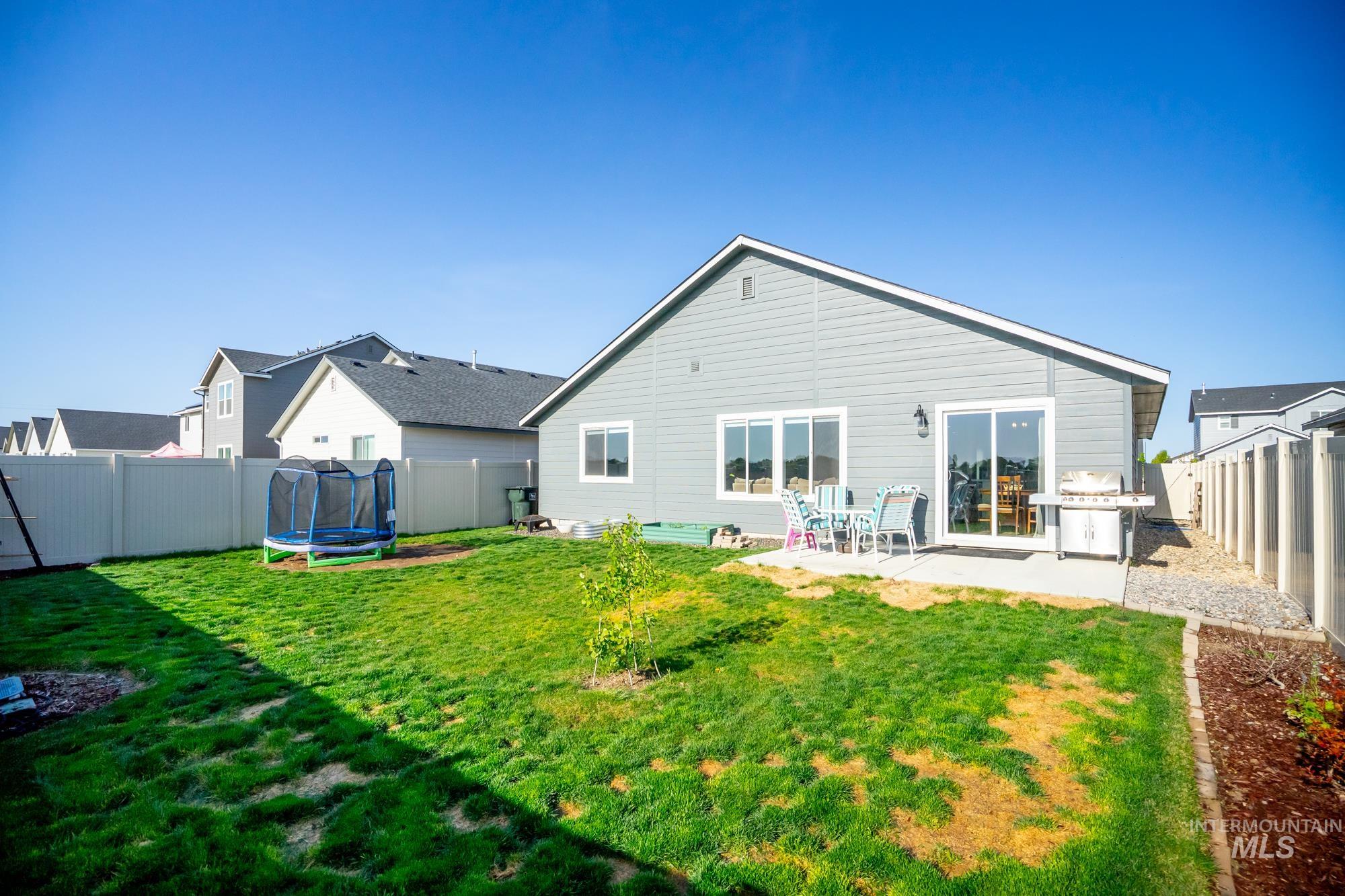 142 N Cranesbill Ave