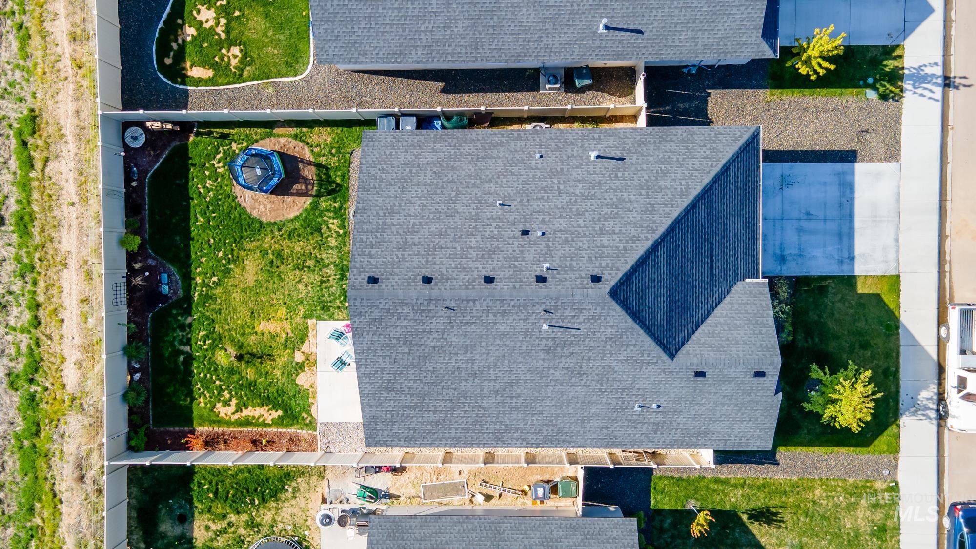 142 N Cranesbill Ave