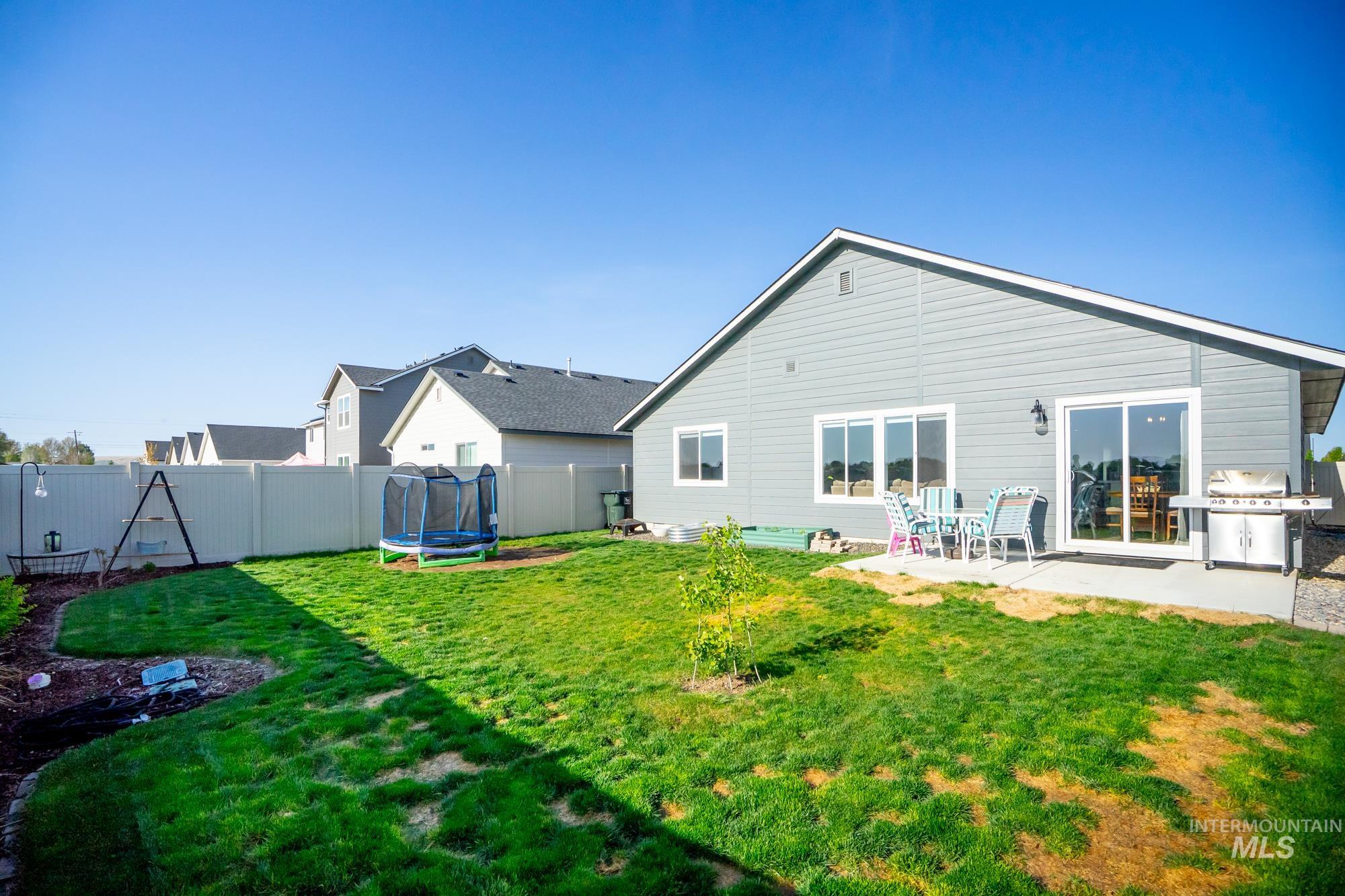 142 N Cranesbill Ave