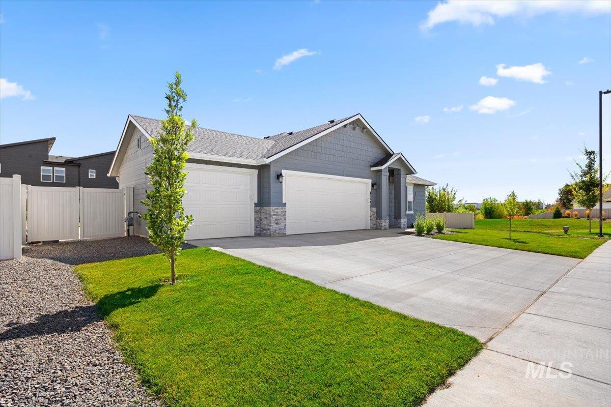 4914 Endicott Dr