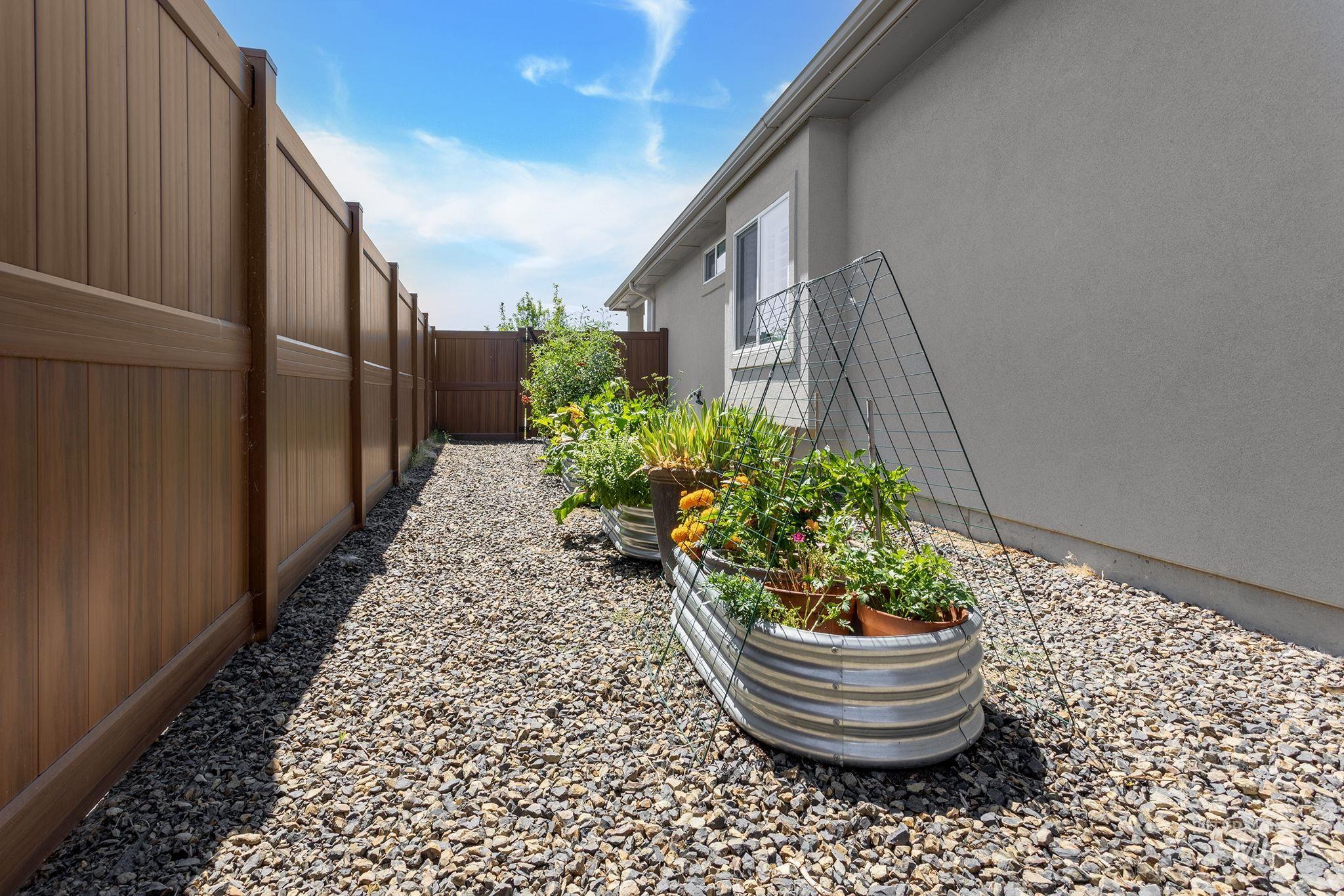 10346 Lothbury Drive