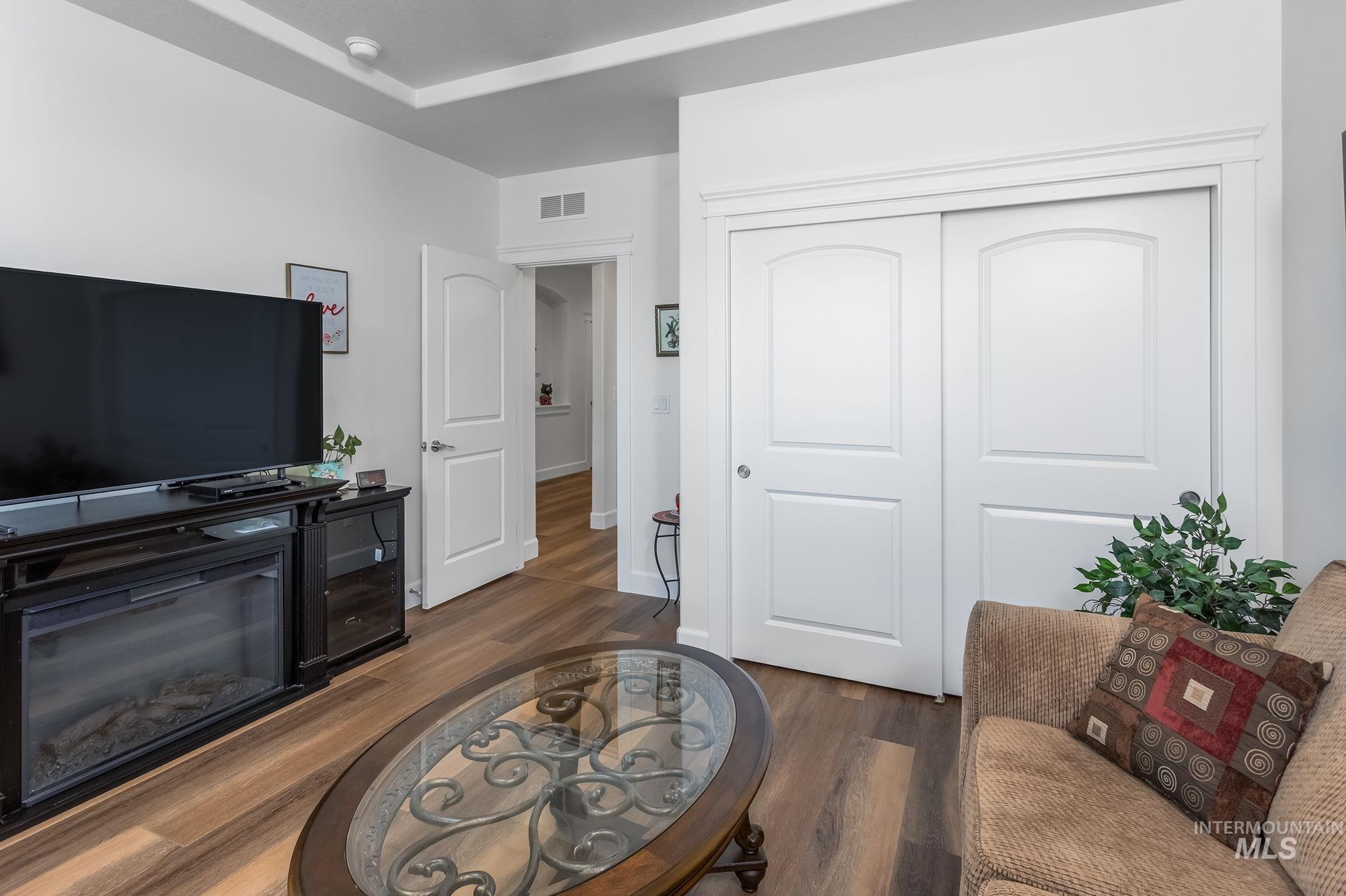 10346 Lothbury Drive