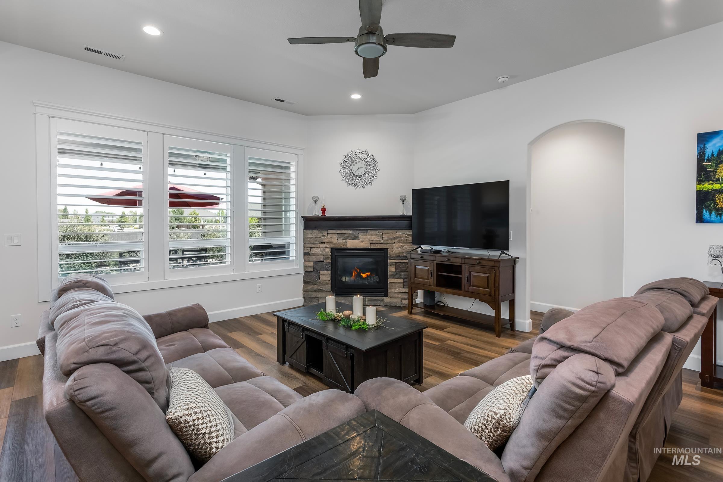 10346 Lothbury Drive