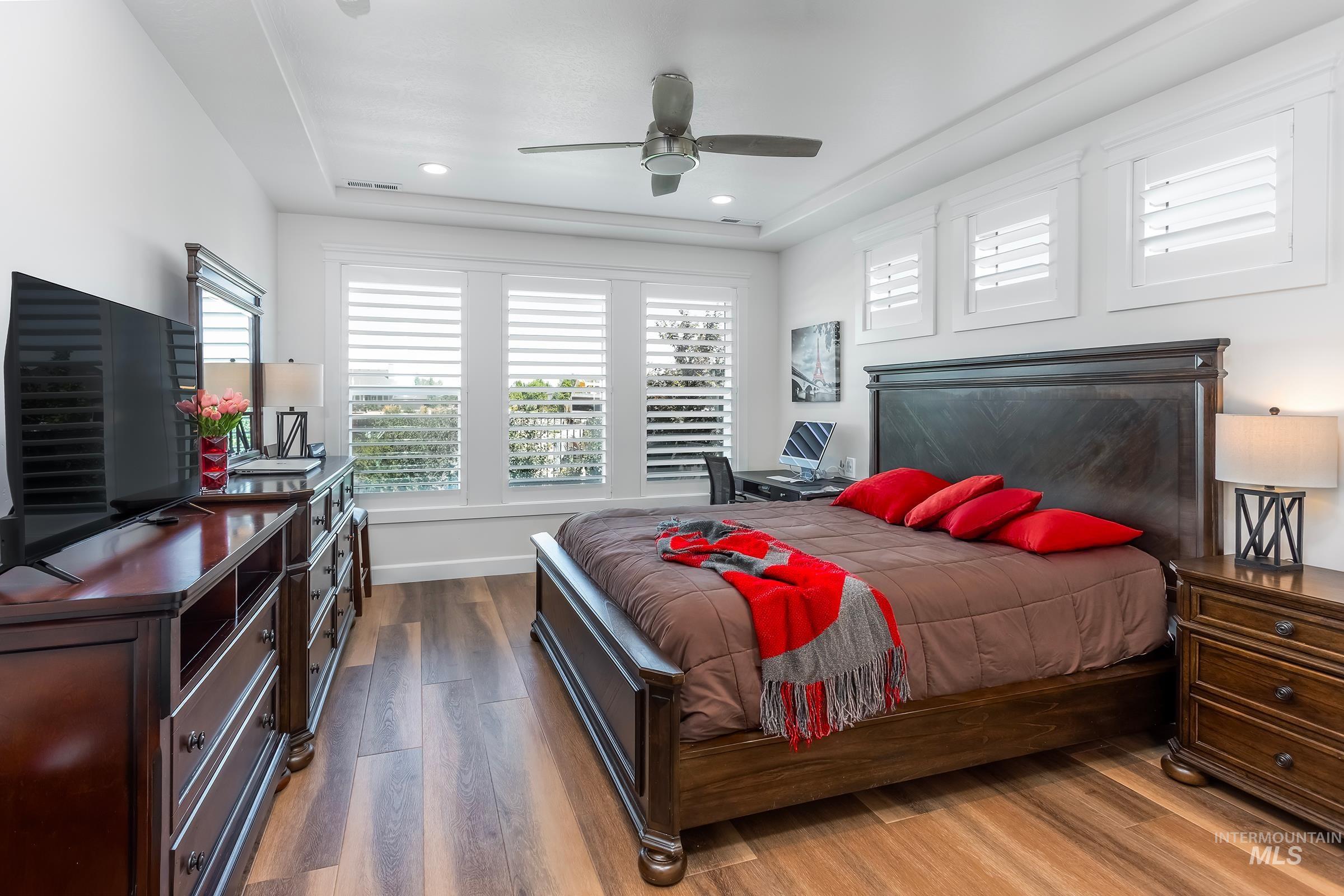 10346 Lothbury Drive