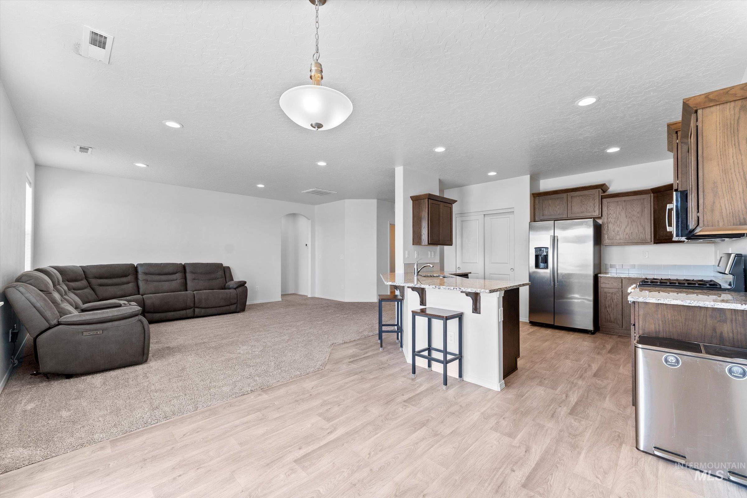 4715 Great Falls Ave