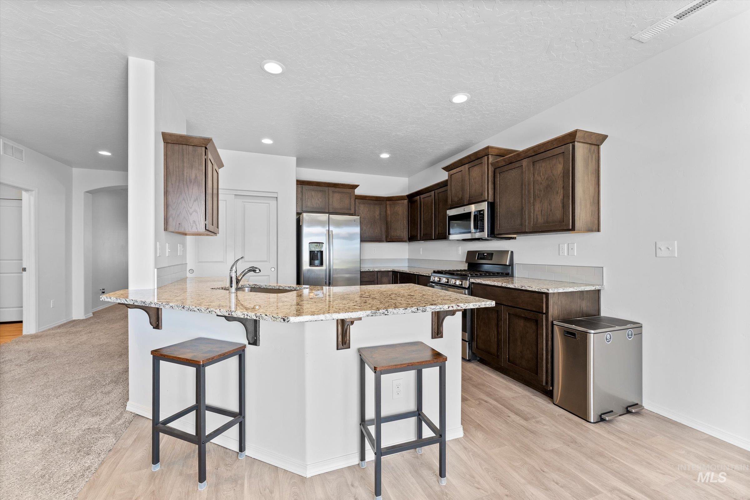 4715 Great Falls Ave