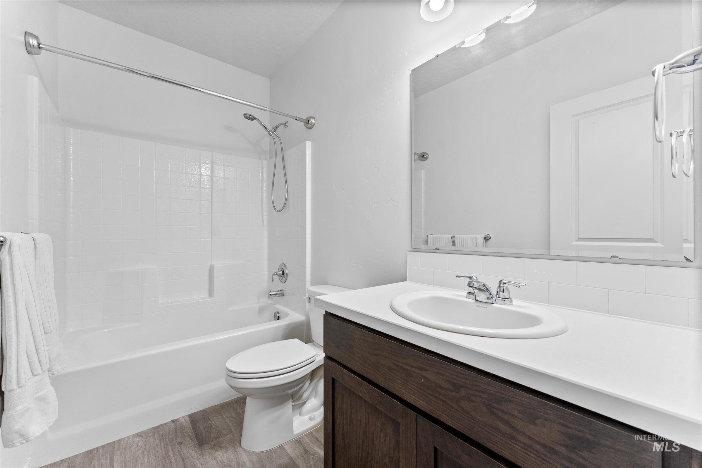 4715 Great Falls Ave