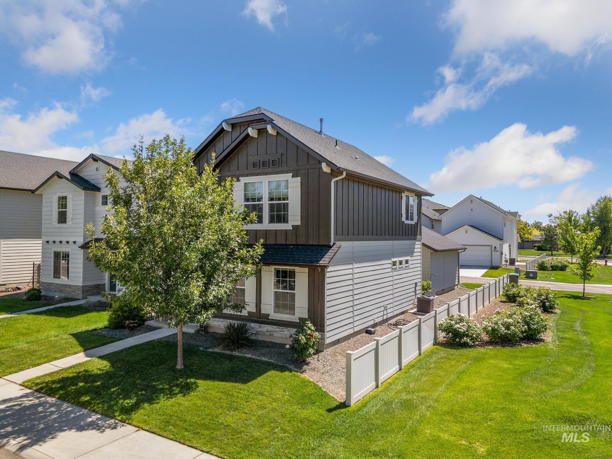 10091 W Campville St