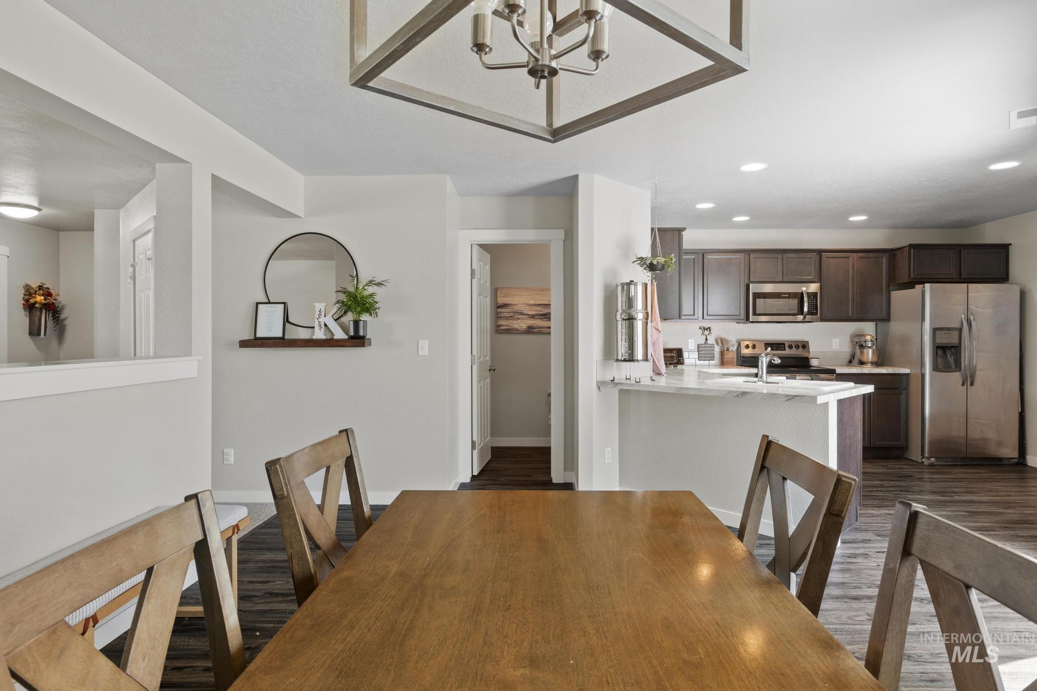 10091 W Campville St