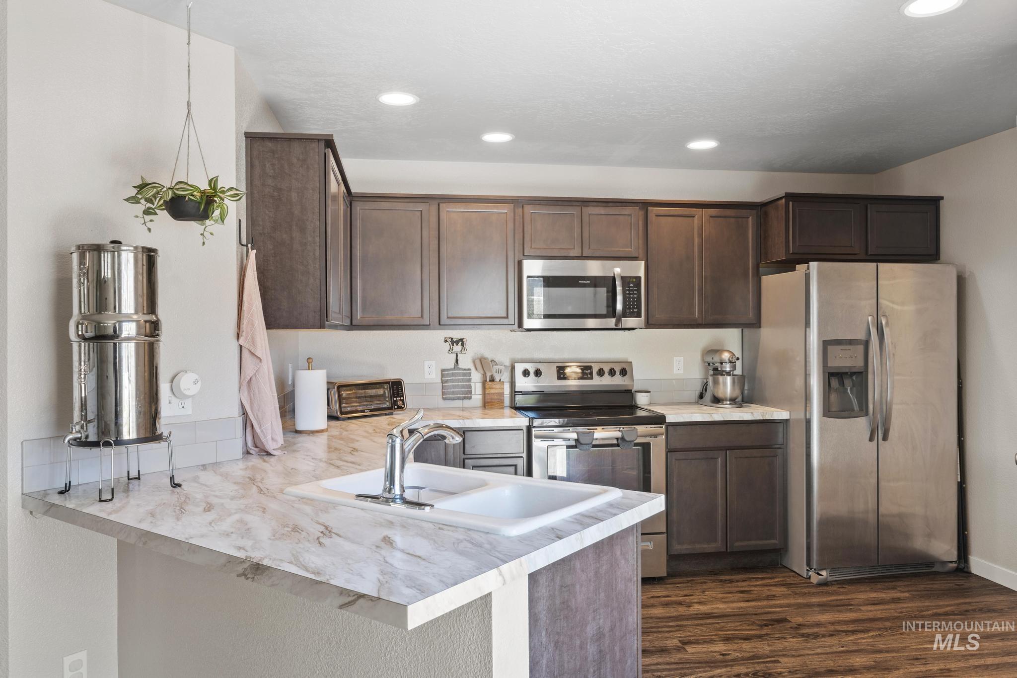 10091 W Campville St