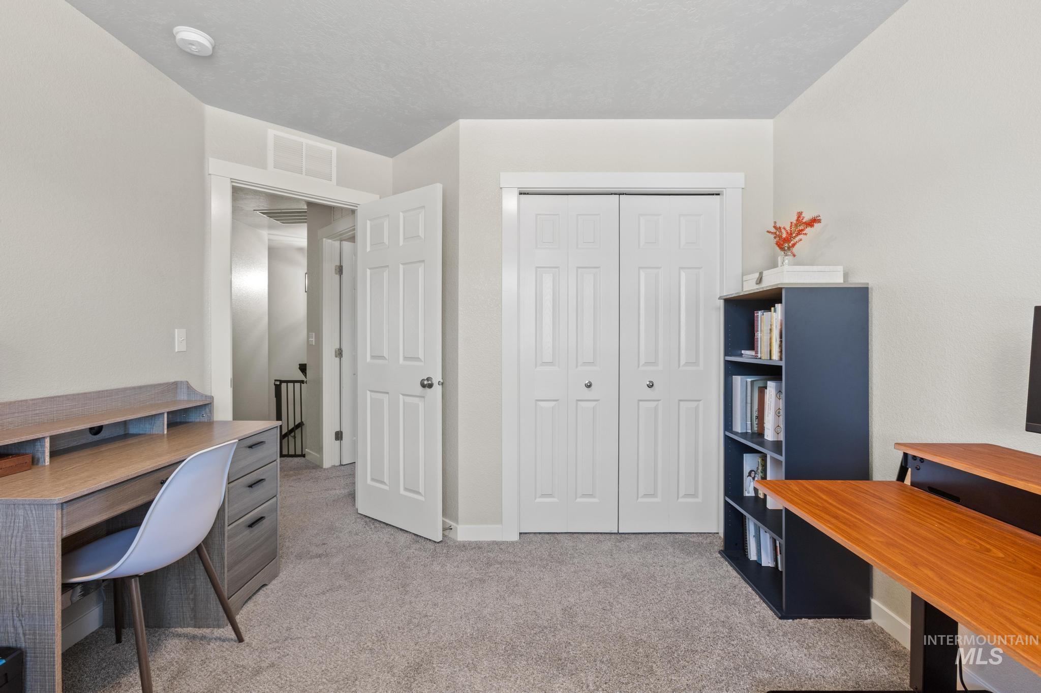 10091 W Campville St