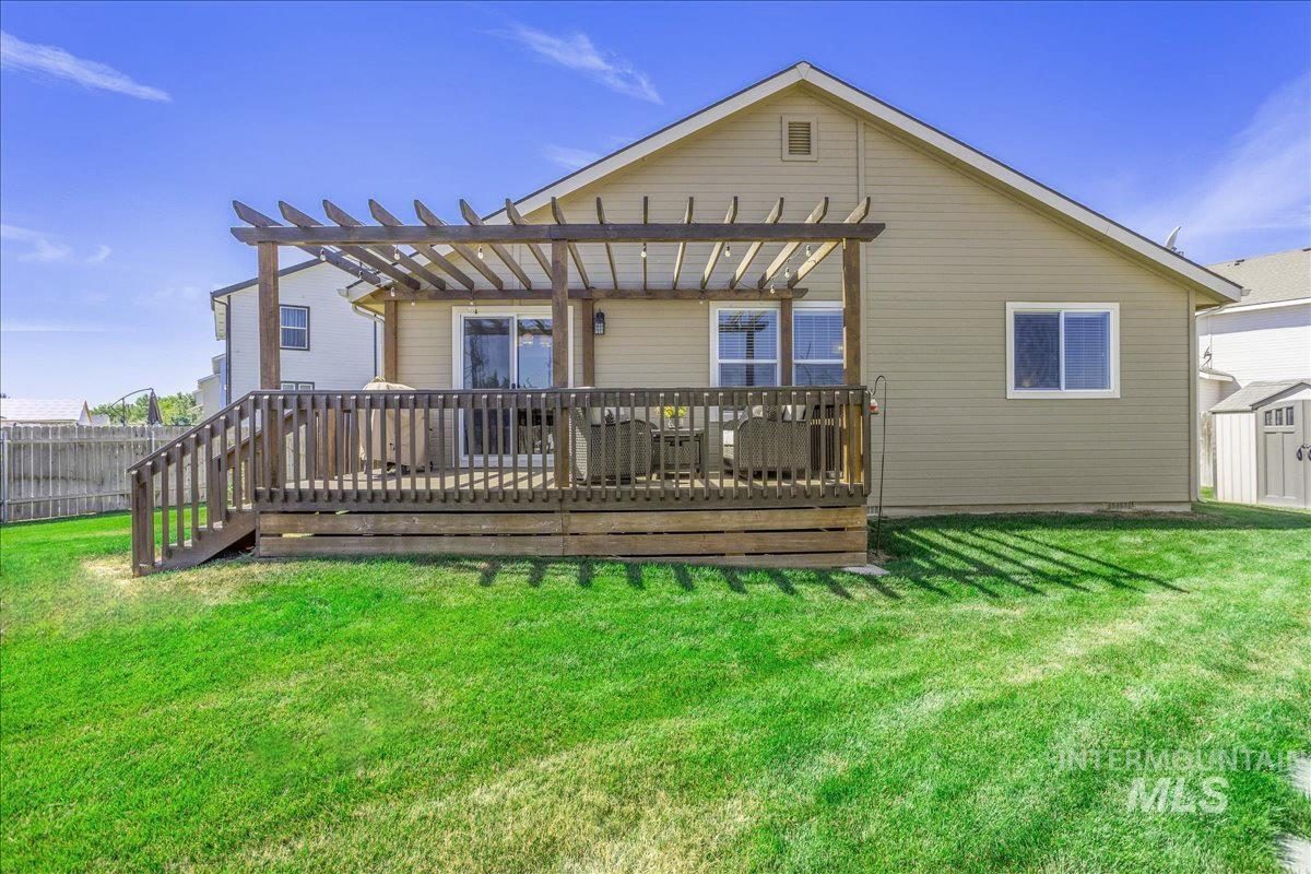 420 S Willow Tree Ave