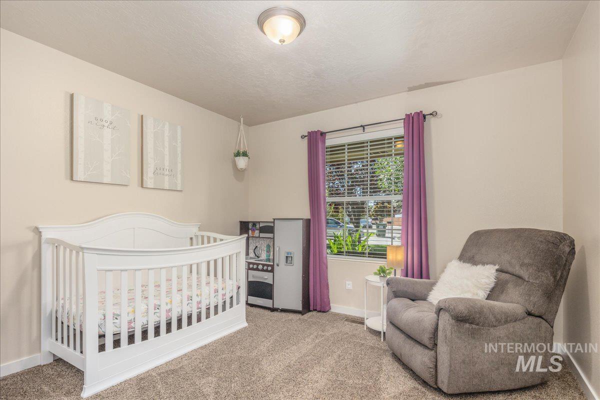 420 S Willow Tree Ave