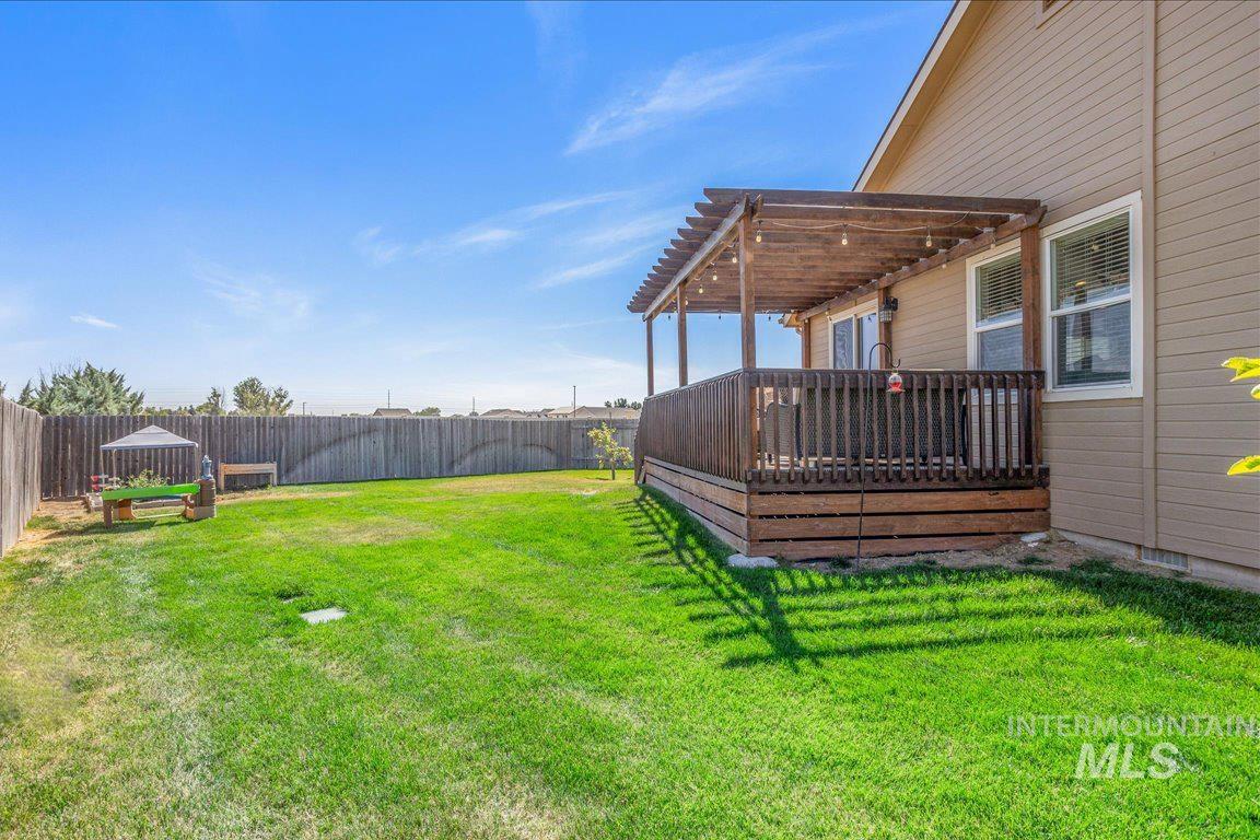 420 S Willow Tree Ave
