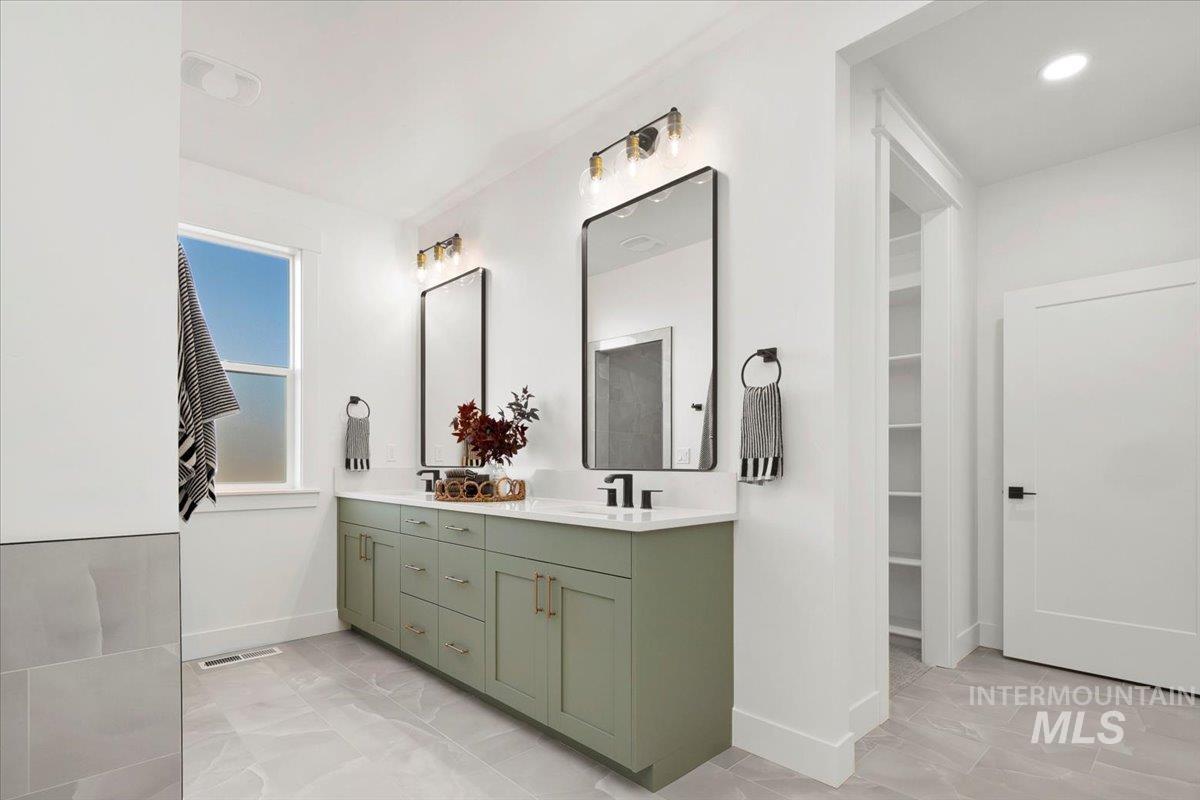 7125 E Osprey Estates Drive