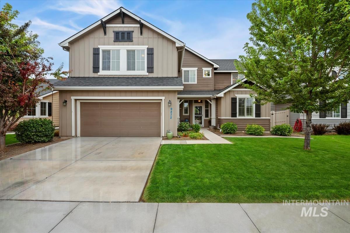 9472 S Rock Cliffs Way