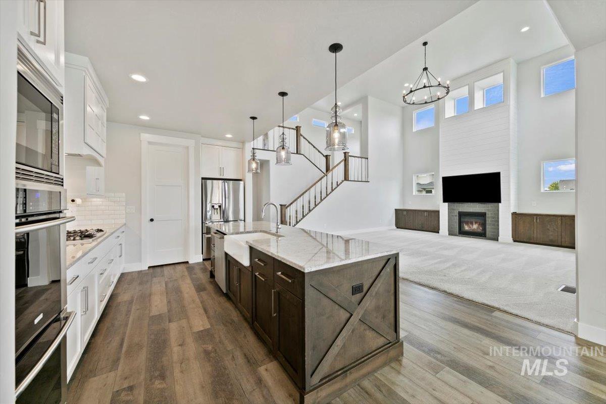 5569 S Stromboli Pl