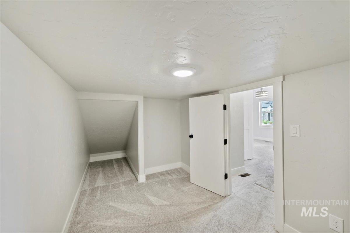 5569 S Stromboli Pl