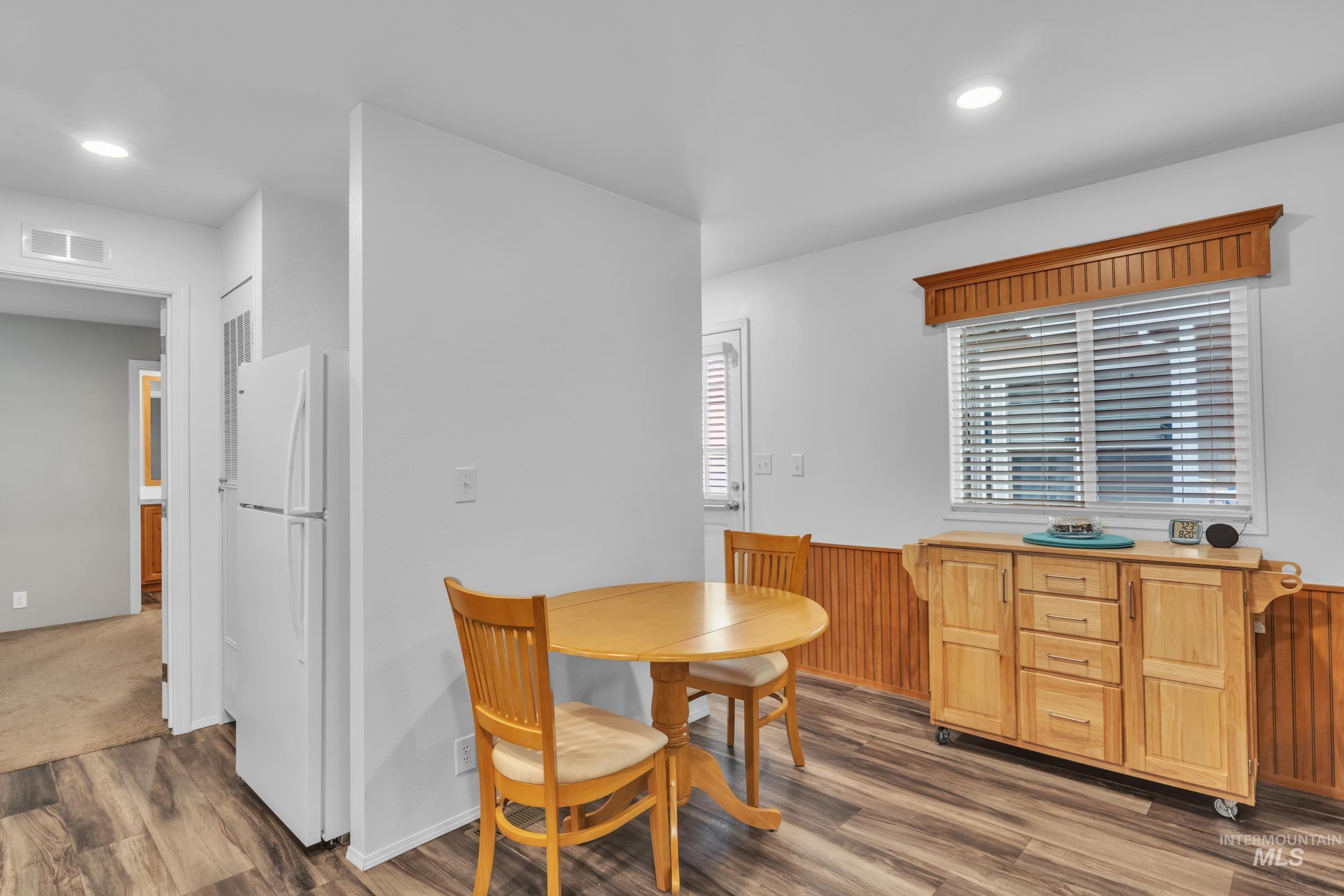1011 N Fawn Lane