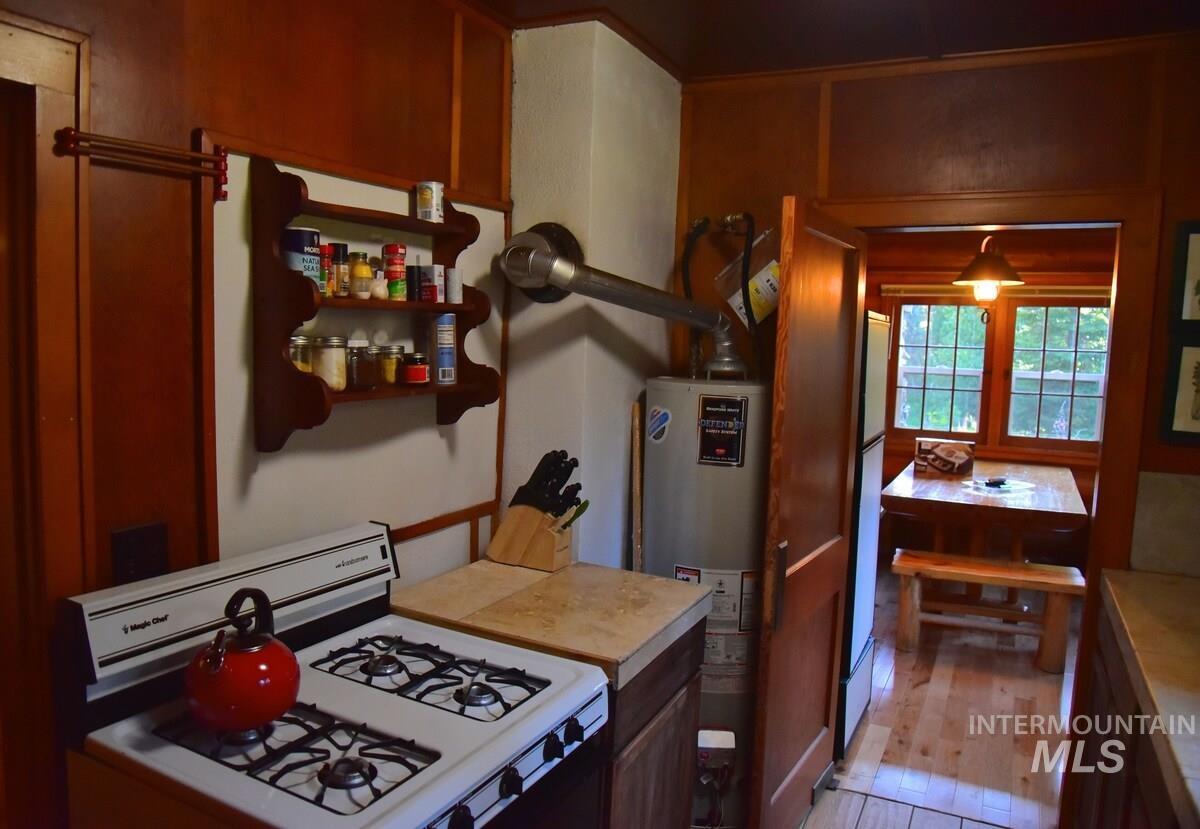 4775 Ponderosa Pine Scenic Bywy