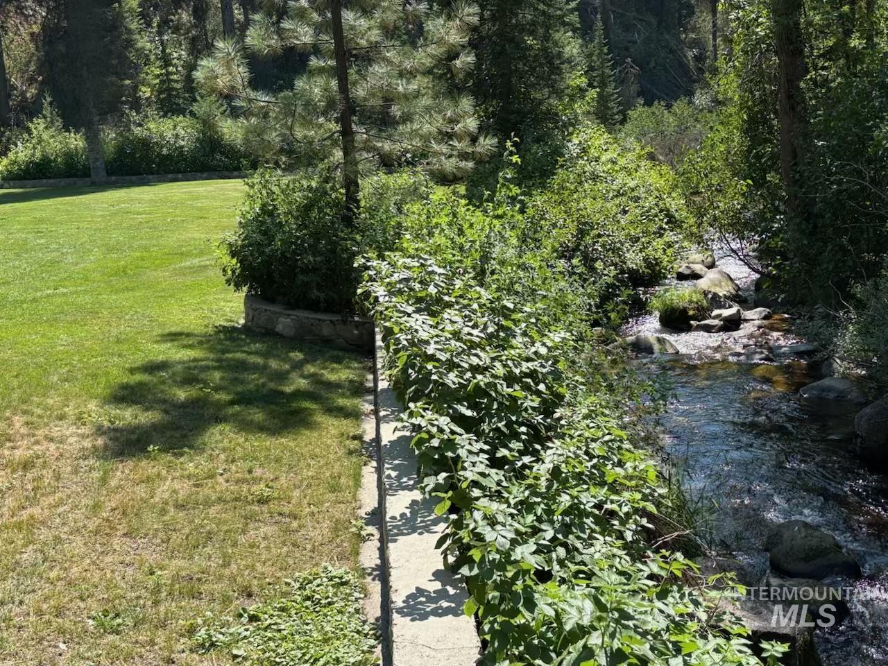 4775 Ponderosa Pine Scenic Bywy