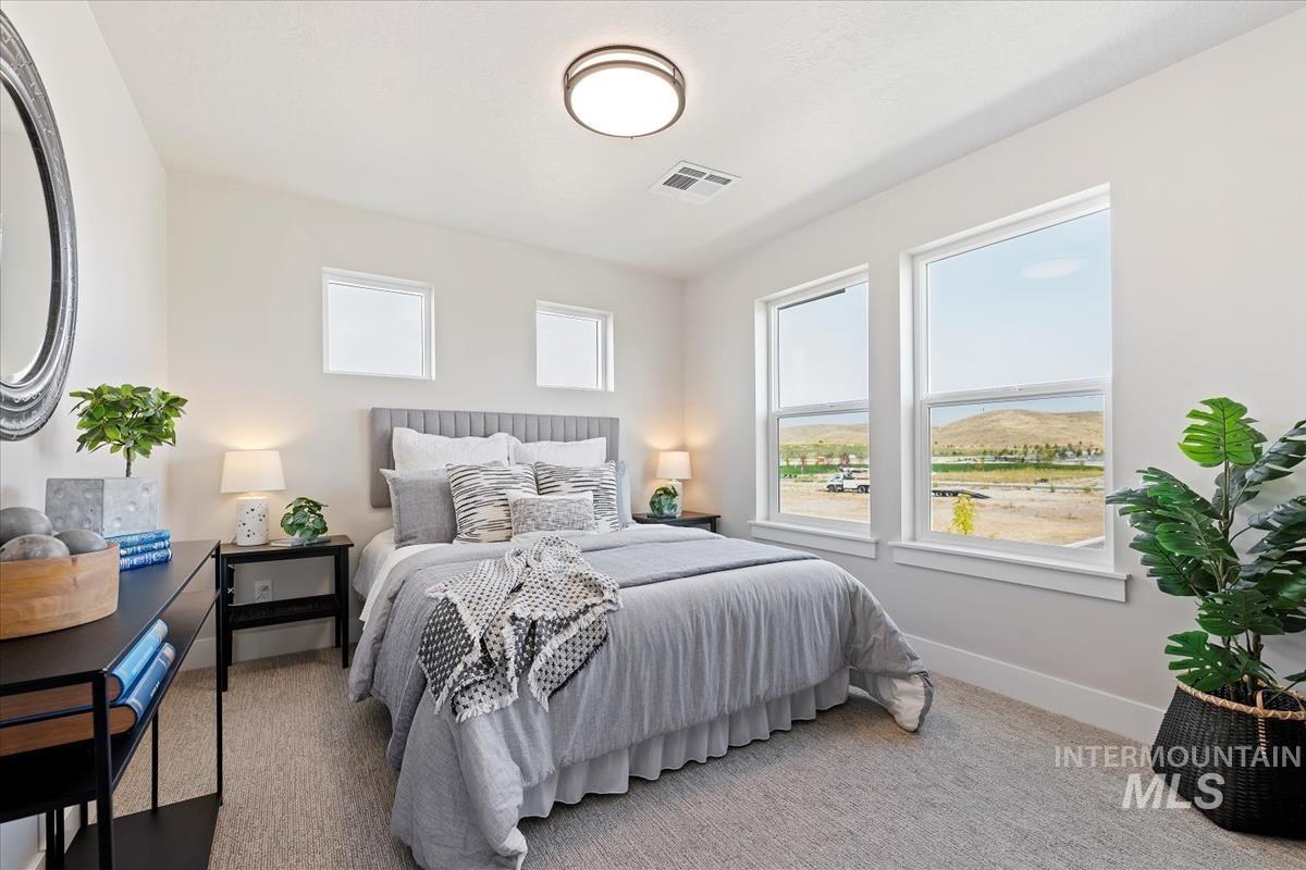 6252 N Holly Springs Ln