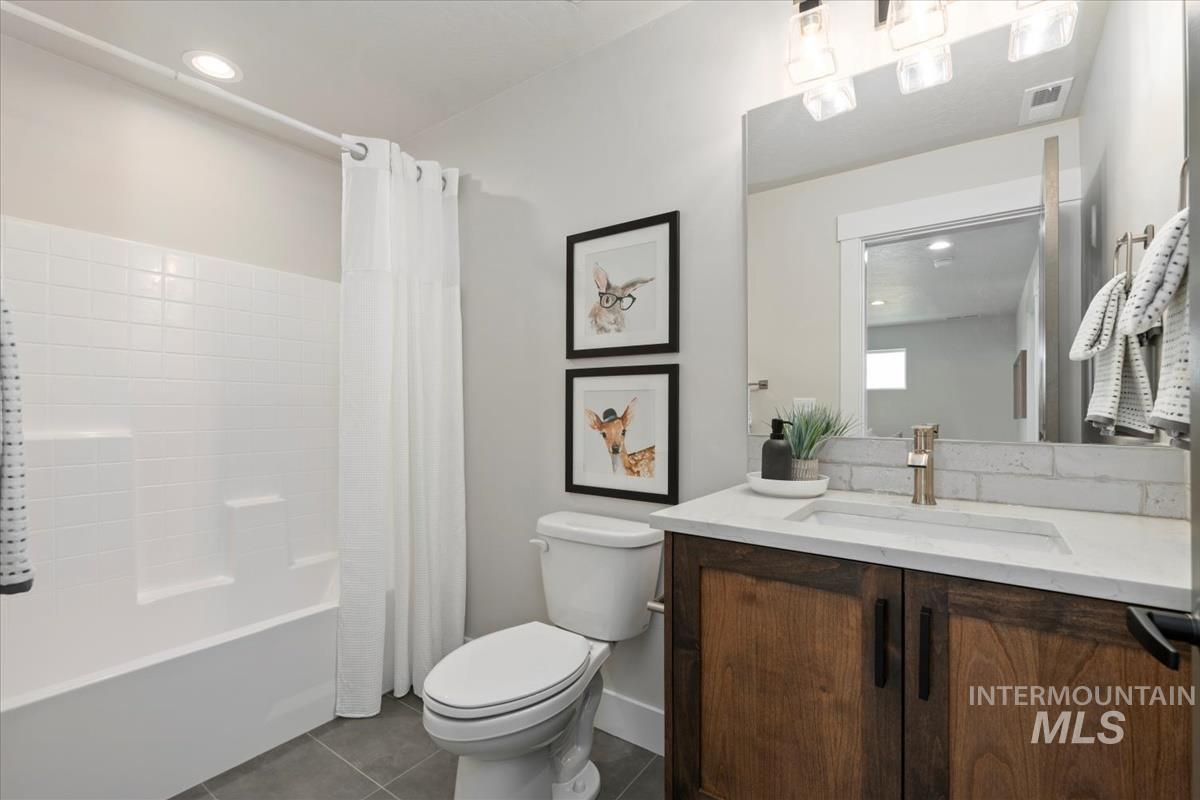 6252 N Holly Springs Ln