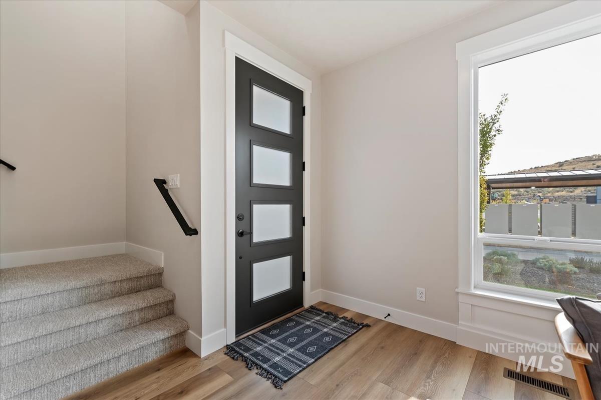 6252 N Holly Springs Ln