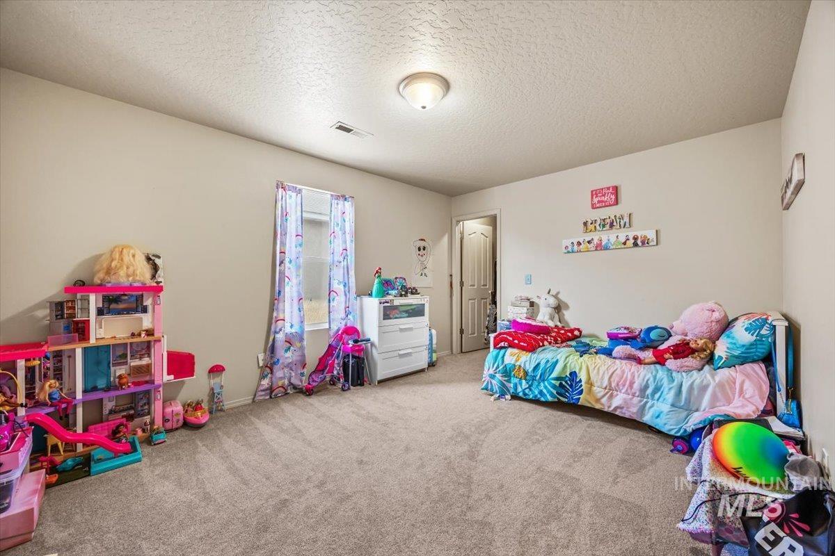 208 Parkland Way