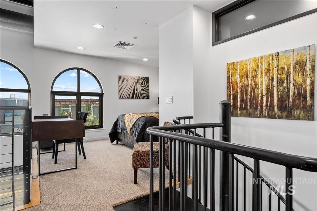 2399 E Riverwalk Dr. Unit: B-4, 202