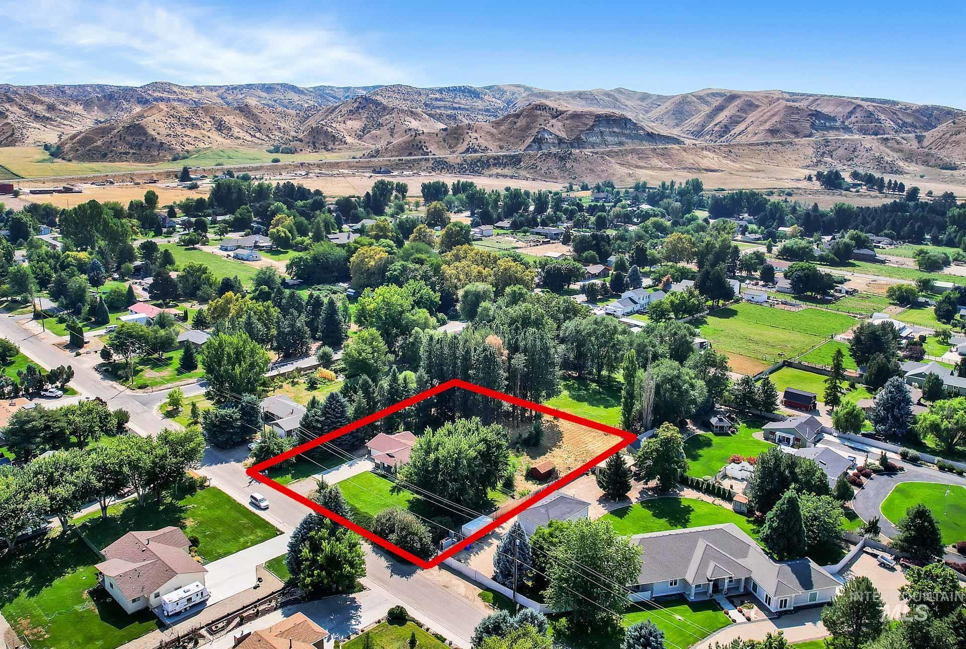 2175 Cherry Lane