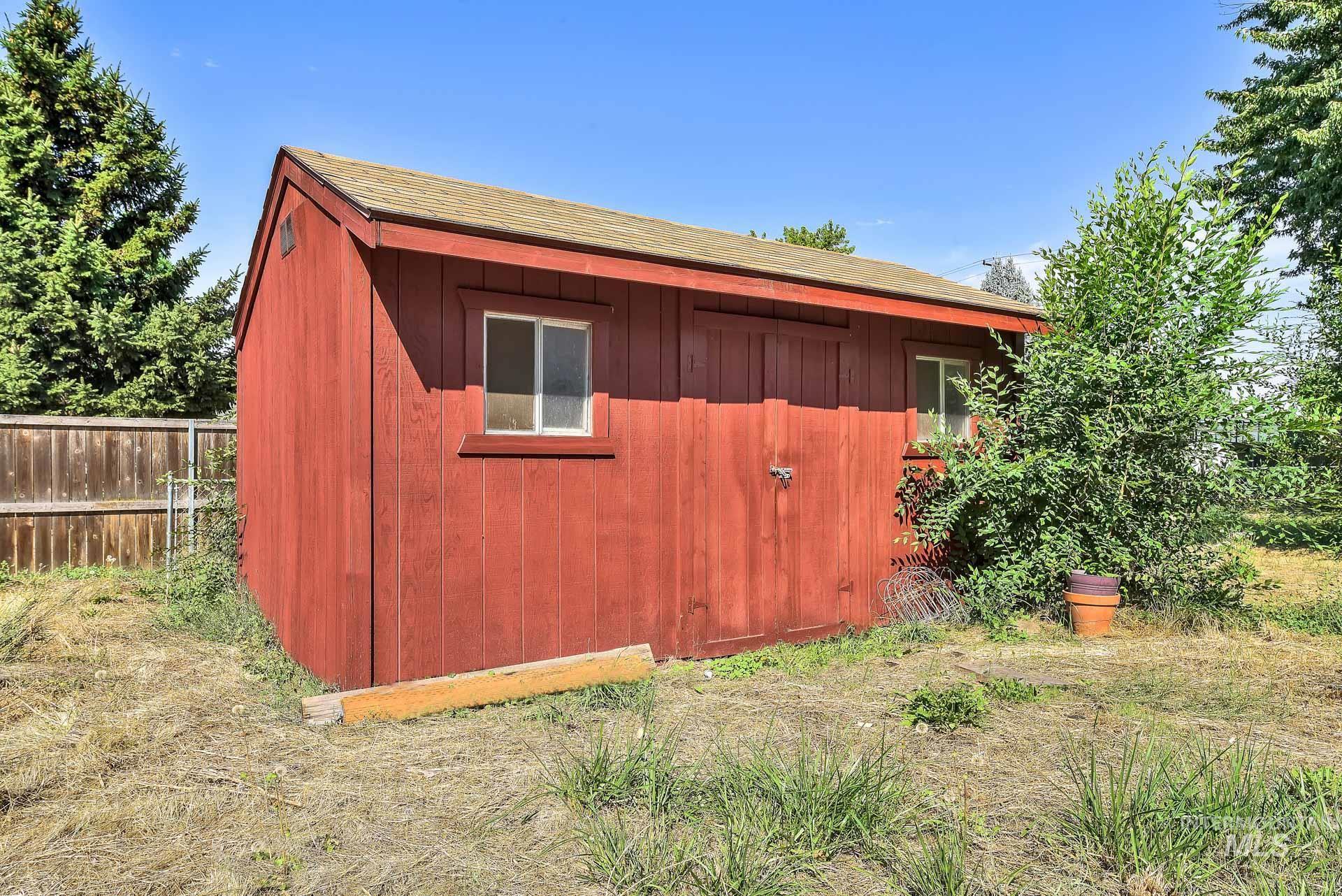 2175 Cherry Lane