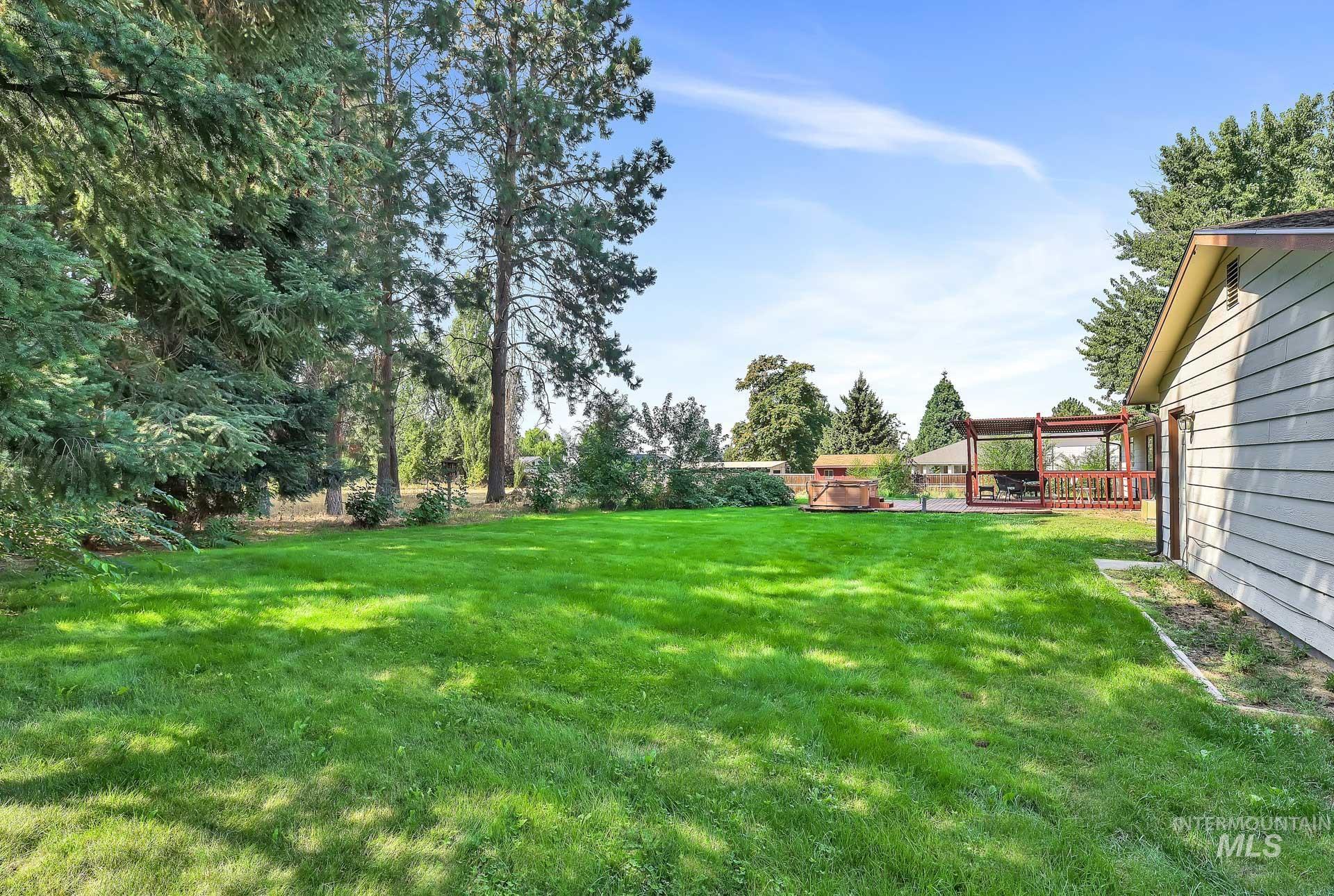 2175 Cherry Lane