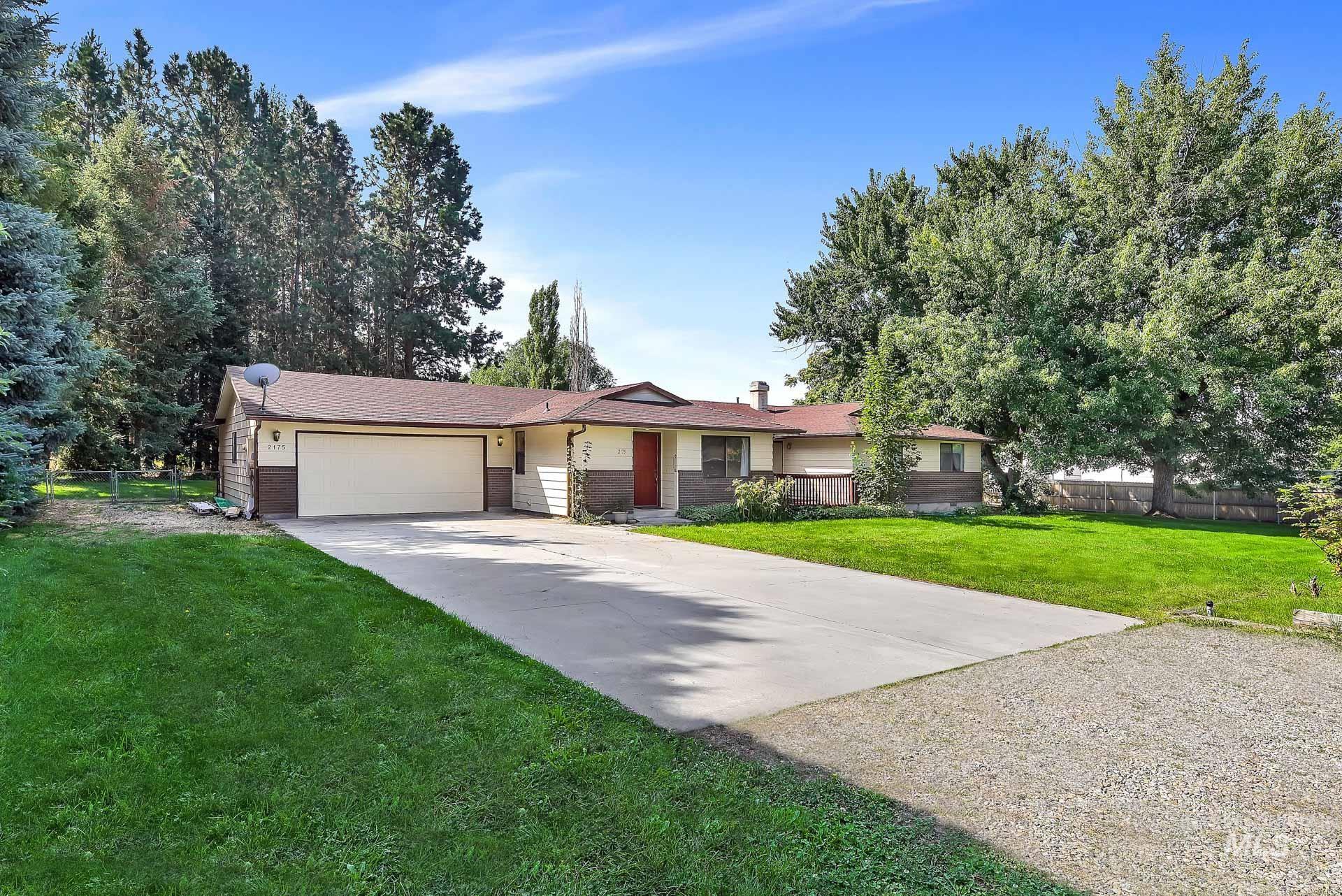 2175 Cherry Lane