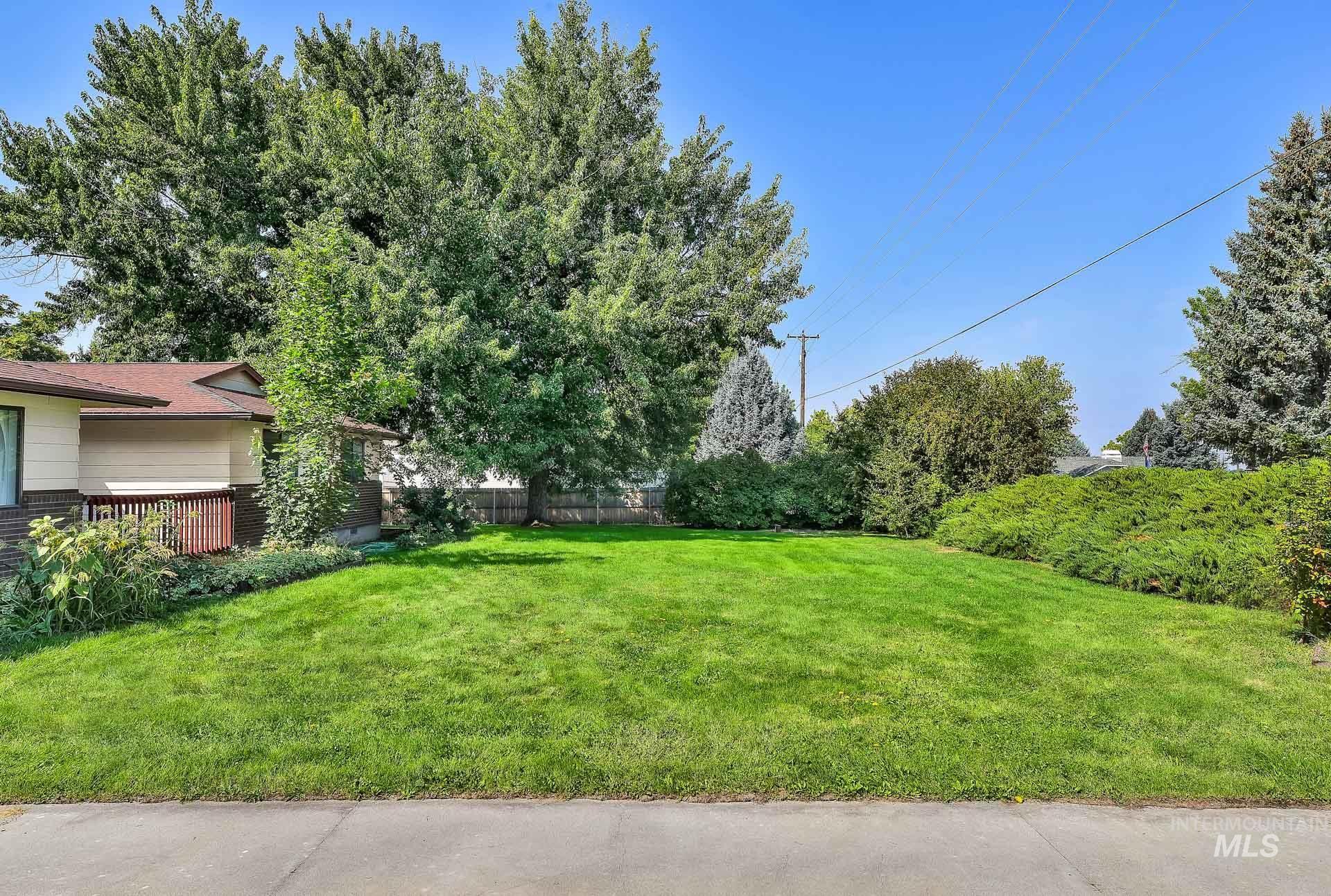 2175 Cherry Lane