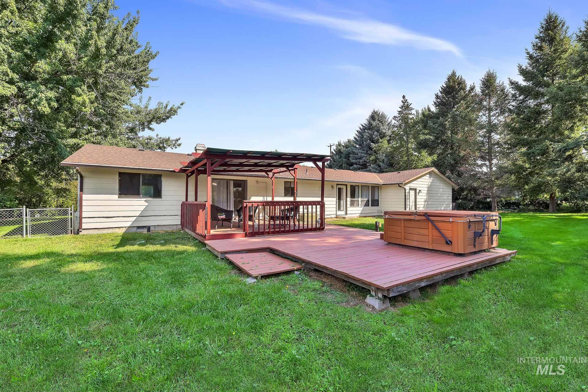 2175 Cherry Lane