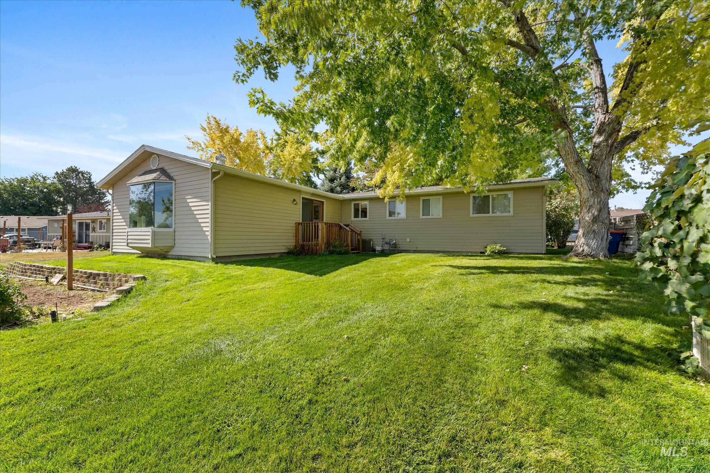 7882 S Cross Fox Way