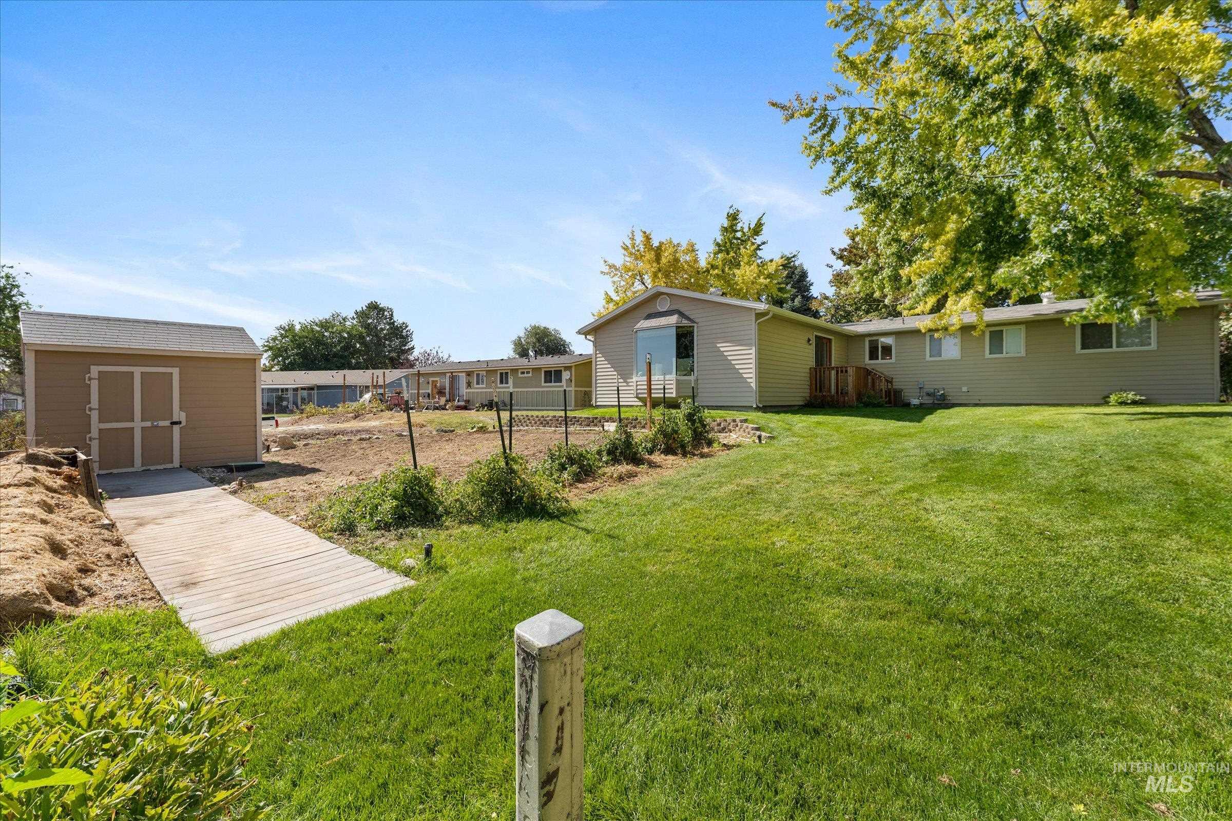 7882 S Cross Fox Way